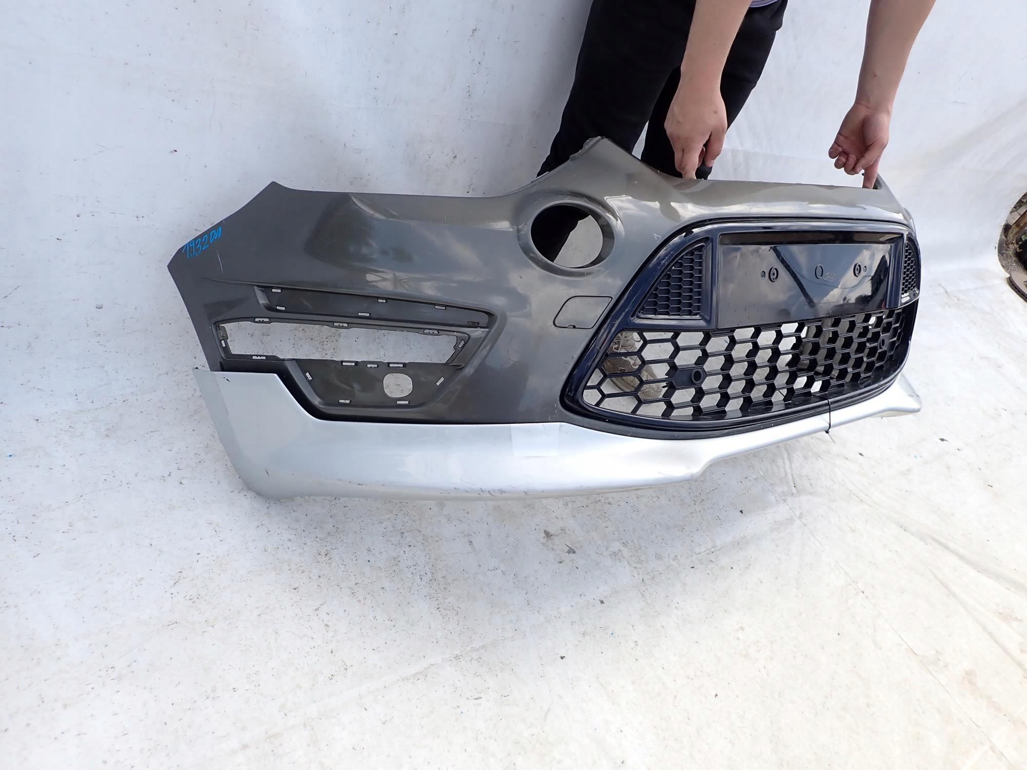 FORD S-MAX and MK1 TITANIUM LIFT 10-14 bumper front