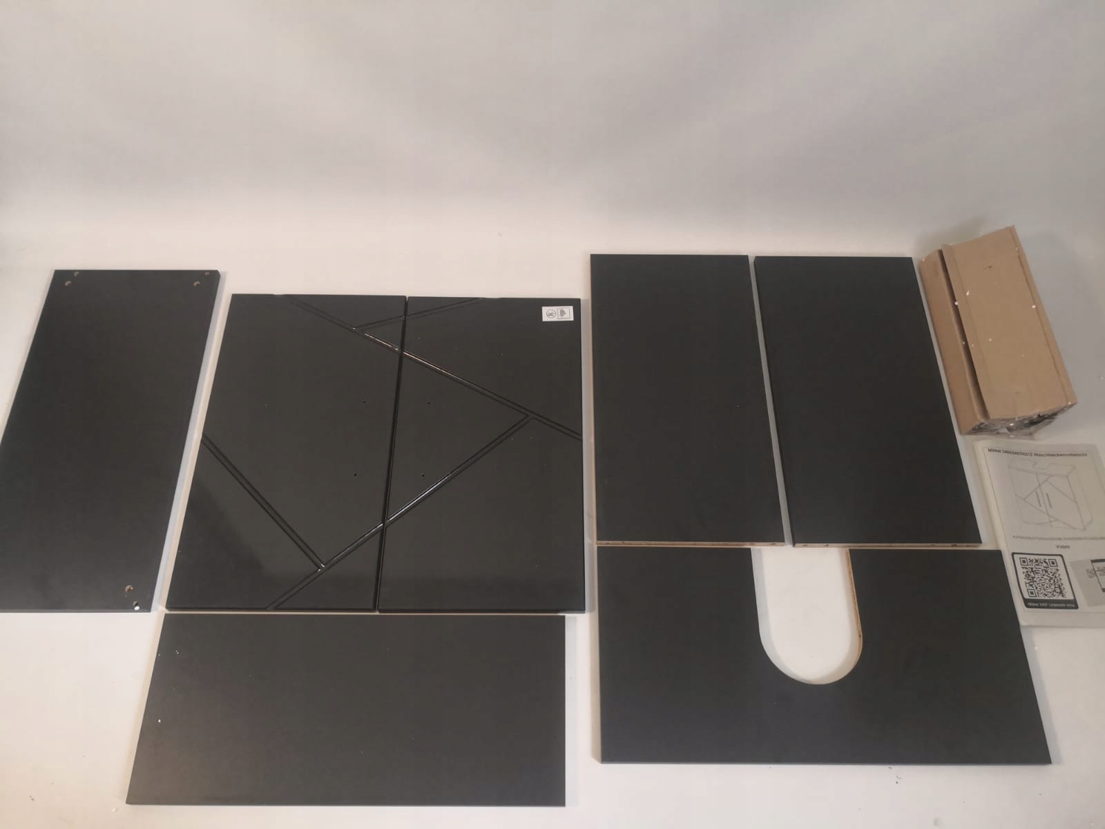 Szafka pod umywalkę 60cm do łazienki Połysk Komoda Słupek Antracyt Marka Vicco