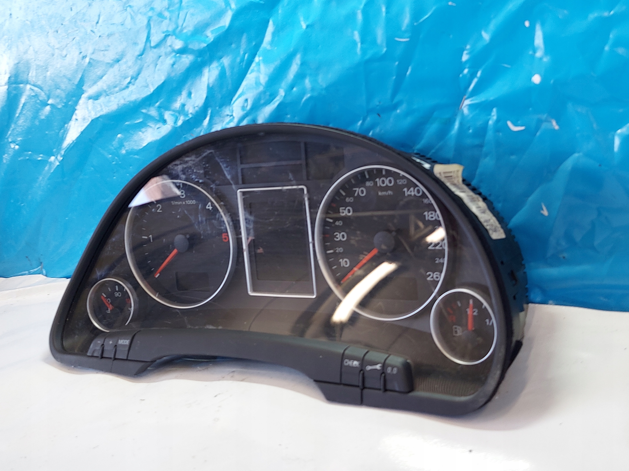 dials clock A4 B7 2.0 TDI 8E0920932