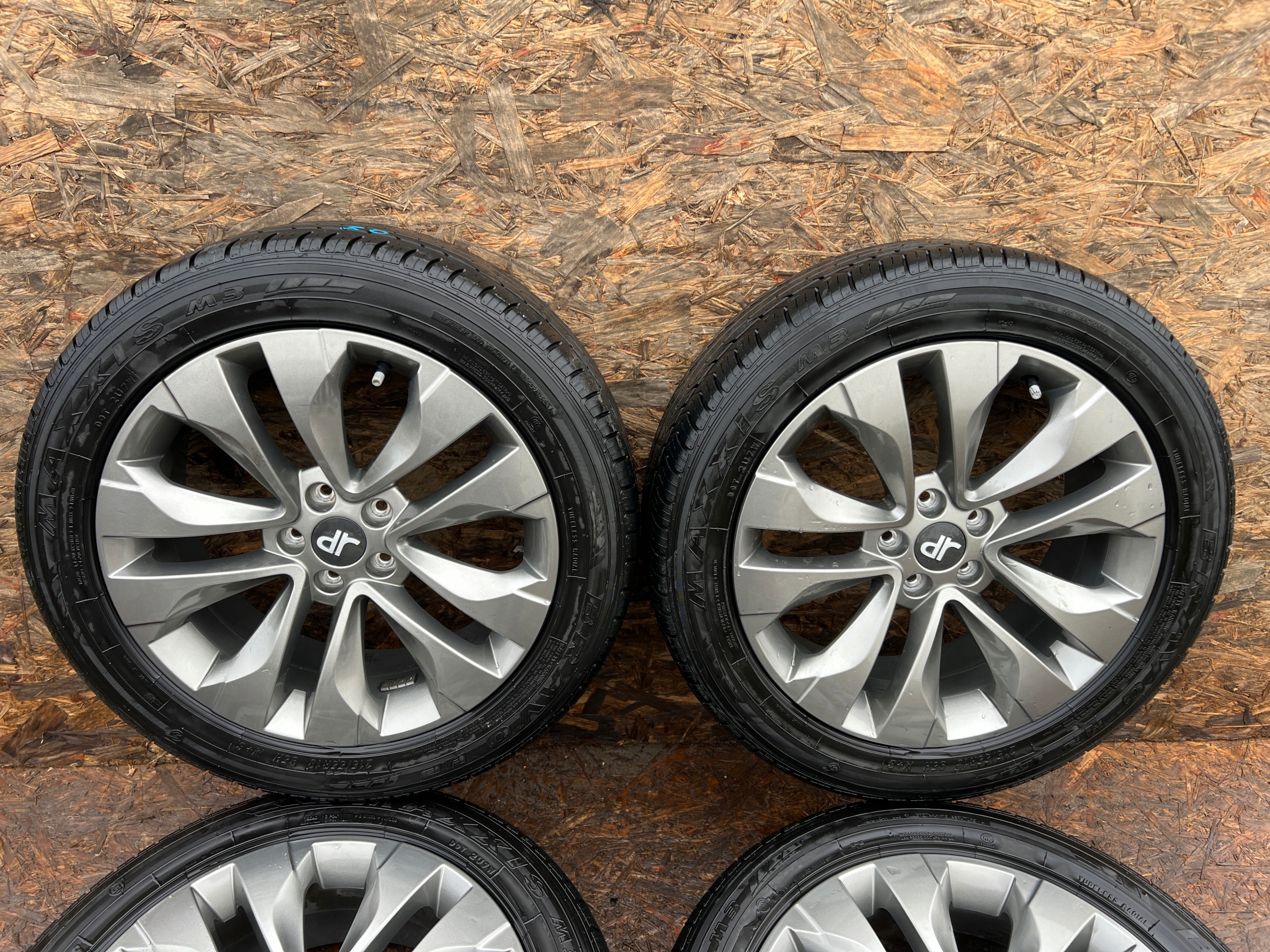 wheels discs DR DR5 215/55/R18 7J X 18 20W6BQ