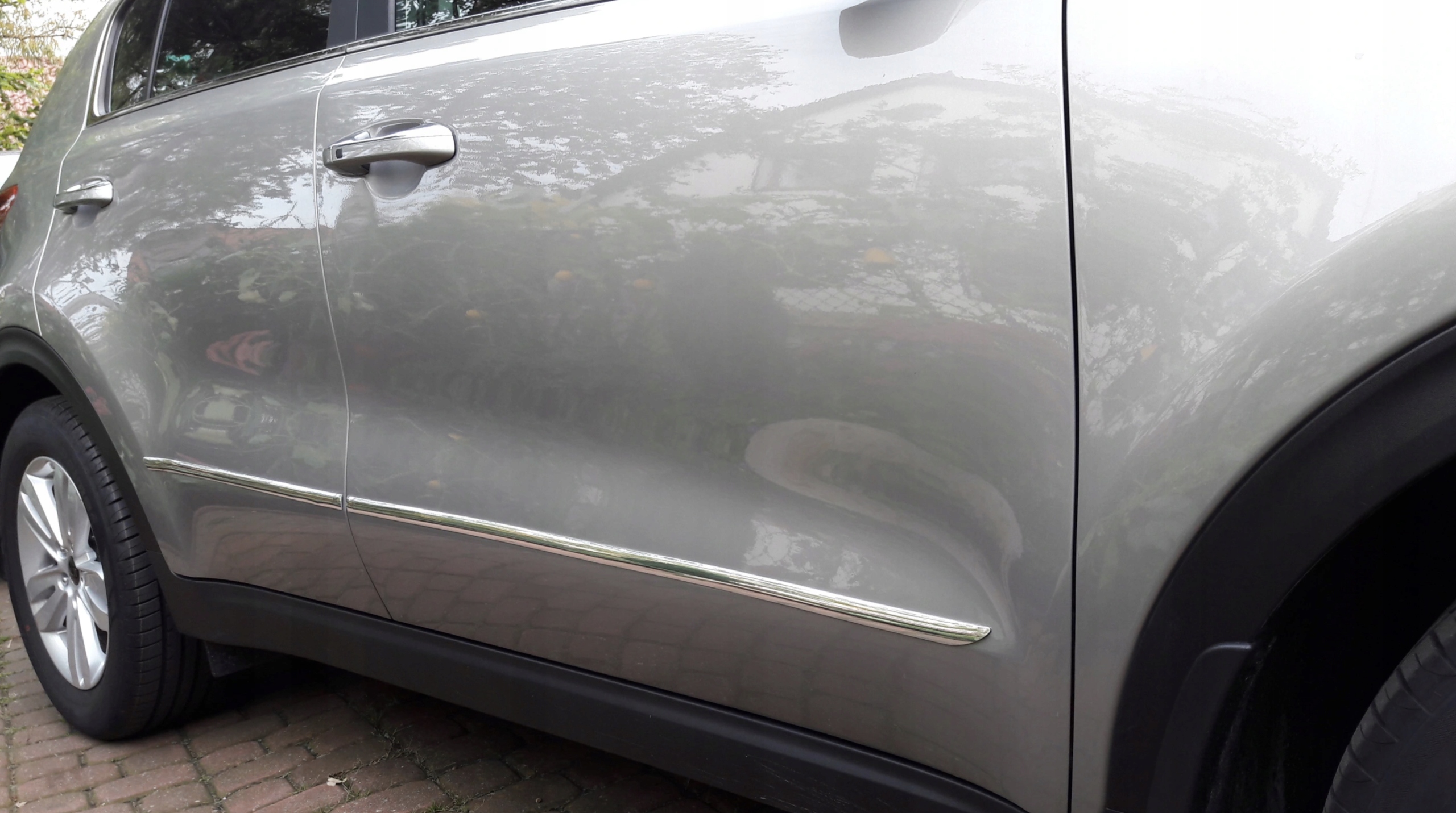 Infiniti Q50 - Listwy CHROM Boczne Drzwi Wersja Europejska