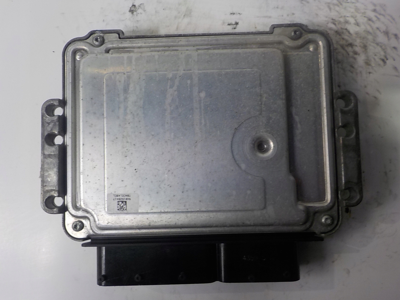 KIA computer control unit 0281016581 39113-2A406