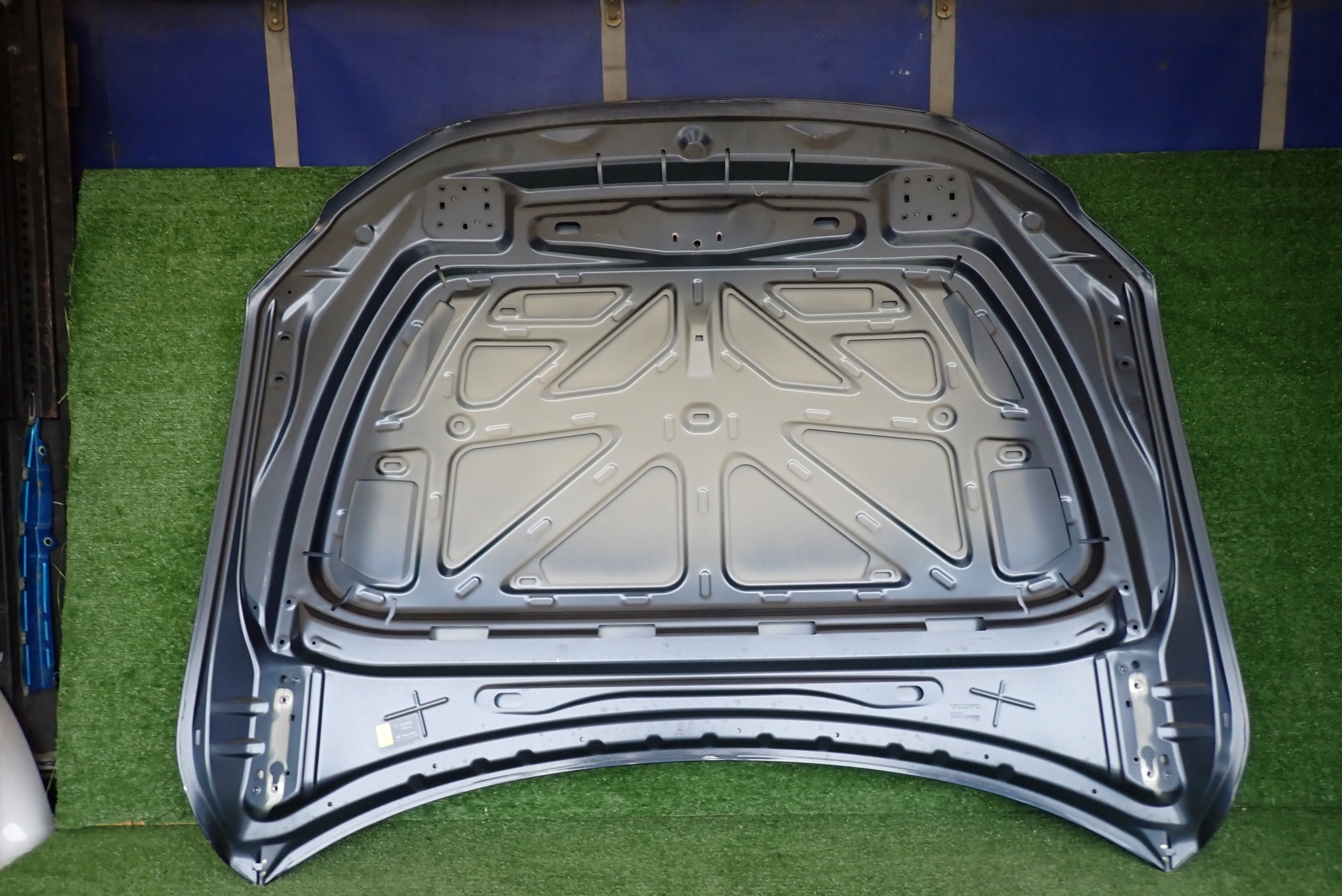 VOLVO XC90 II LIFT 24- cofano