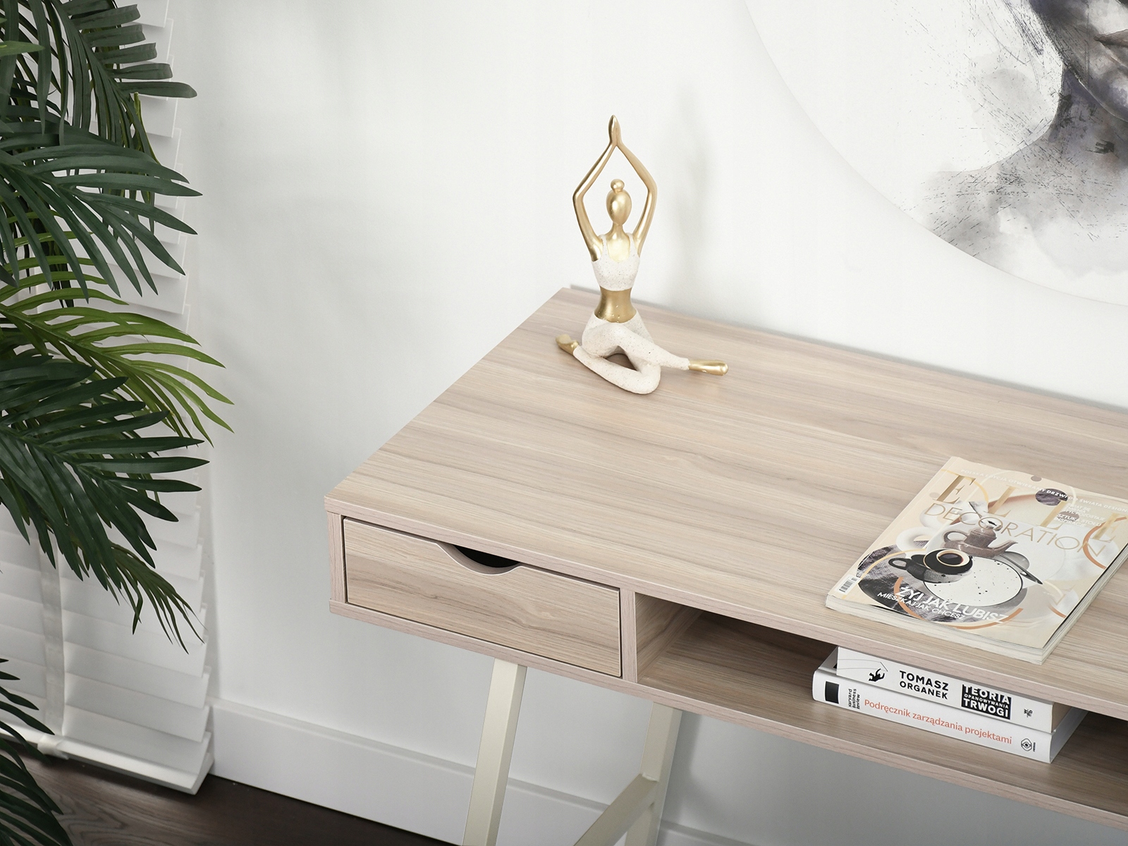 ELEGANCKIE BIURKO Z DWIEMA SZUFLADAMI GAVLE JESION BEŻ NA KREMOWYM STELAŻU Głębokość mebla 48 cm