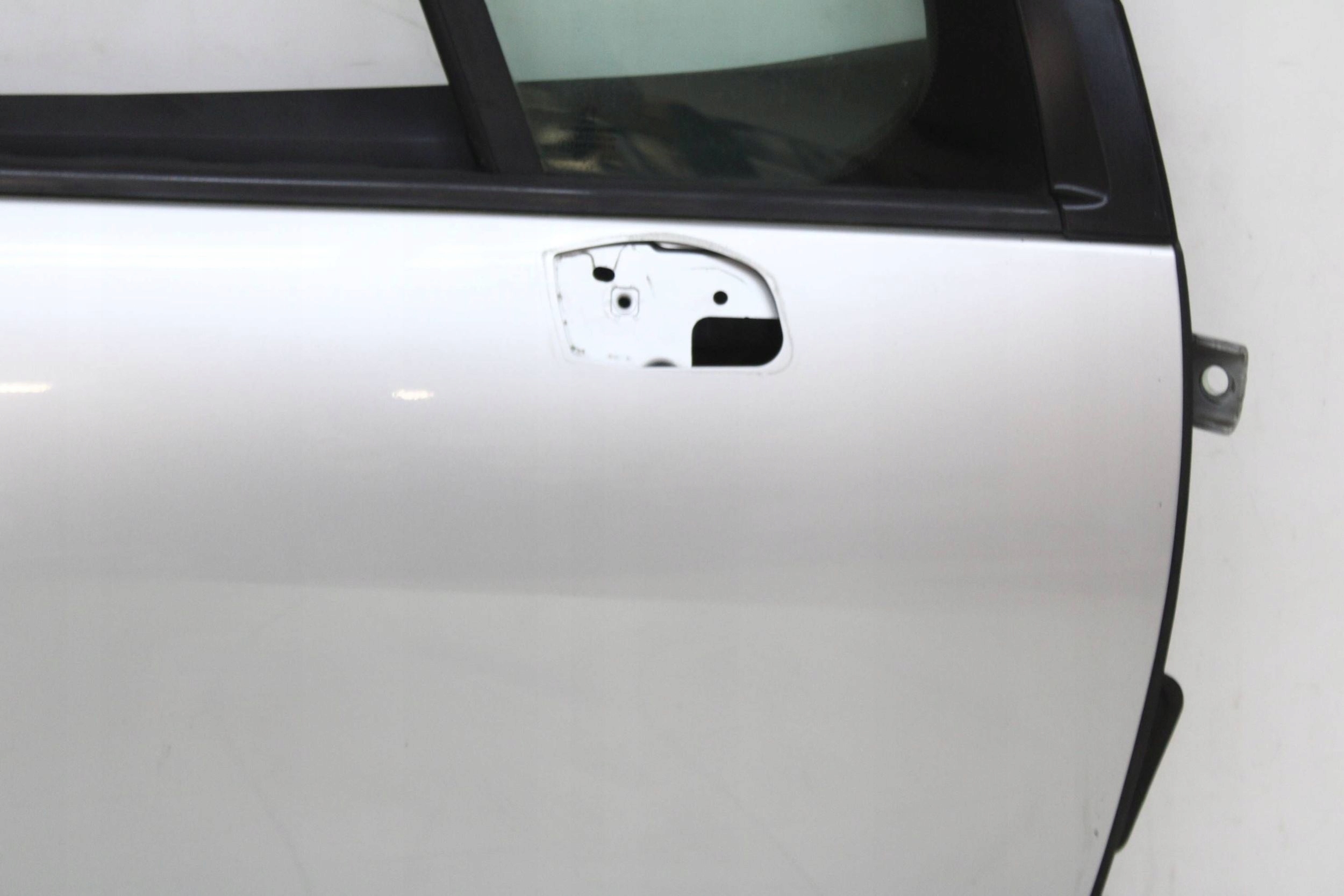 PEUGEOT 308 I T7 07R- DRZWI PRAWE PRZEDNIE PRAWY PRZÓD EZR | EZRC Typ samochodu Samochody osobowe