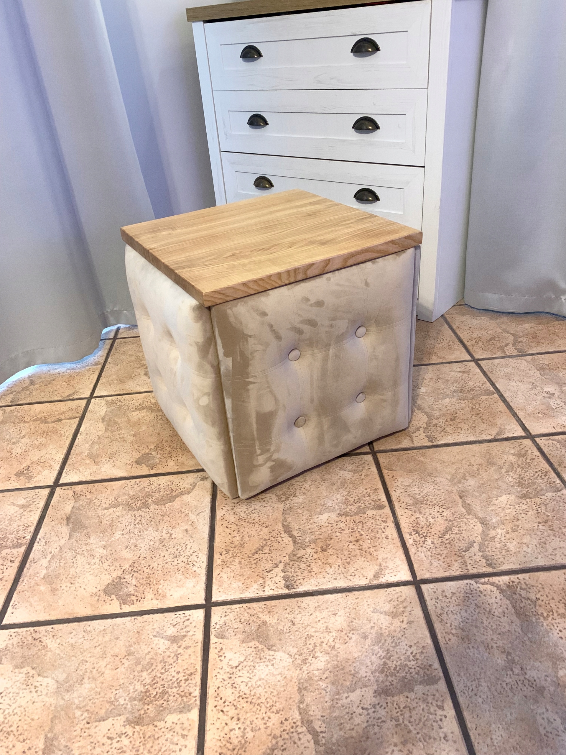 Pufa 5w1 - 4 taborety + stoliczek