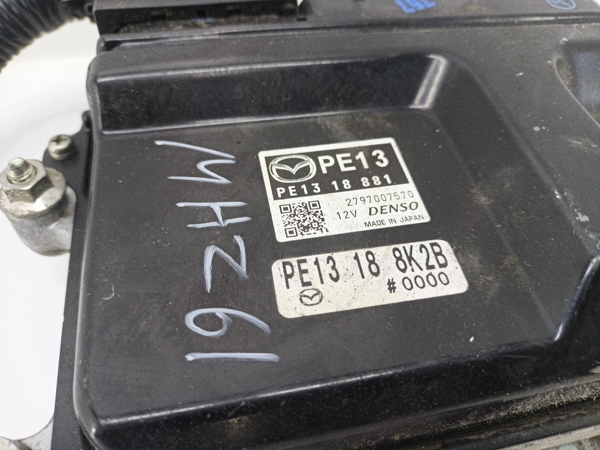 control unit of the engine Mazda 3 3 2014 PE1318881