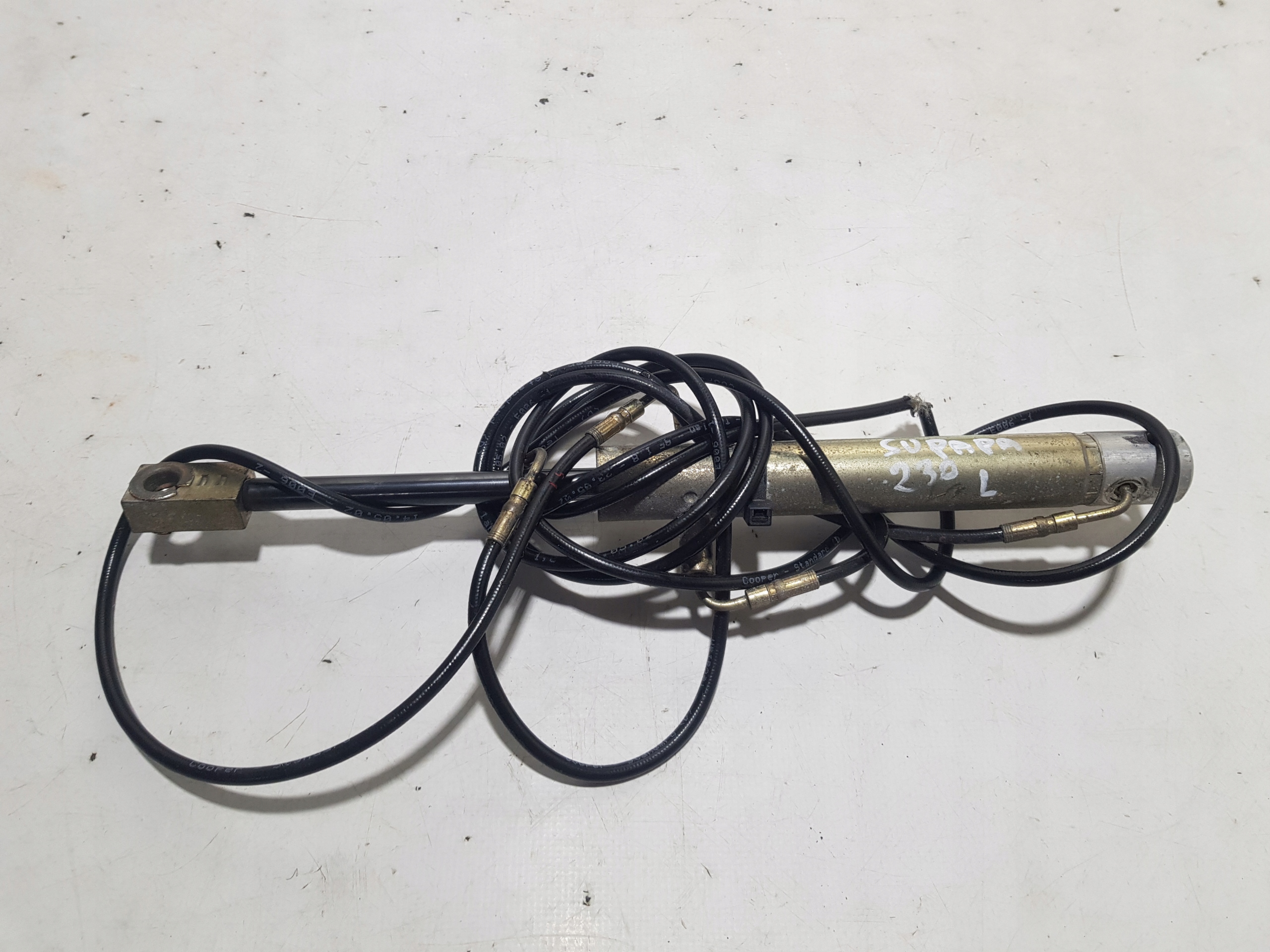 MERCEDES SL R230 W230 damper roofs left 51 41