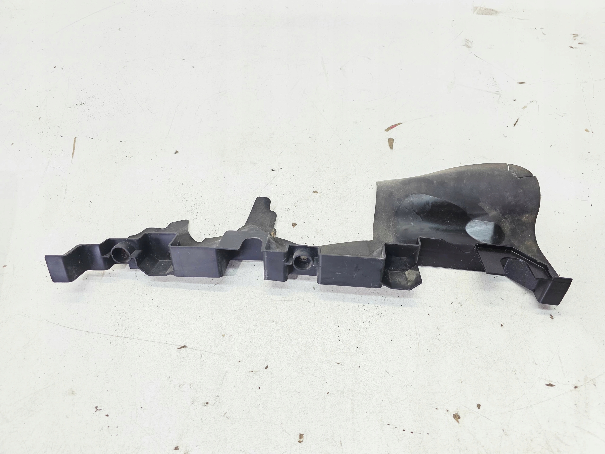 luftansaugkanal links AUDI A4 B7 8E0121283AD