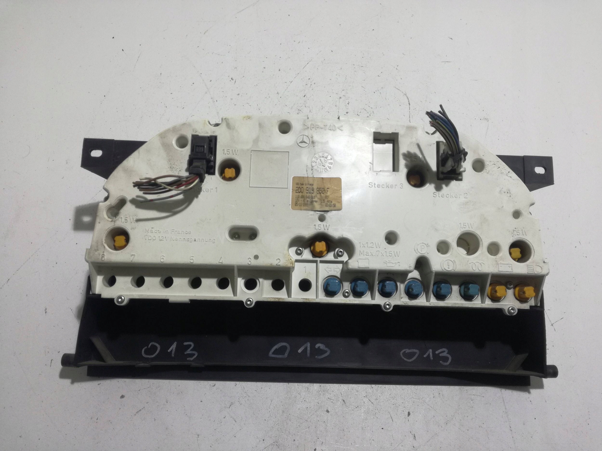 Volkswagen II LT 2001 2799cm3 dials 2D0919850F