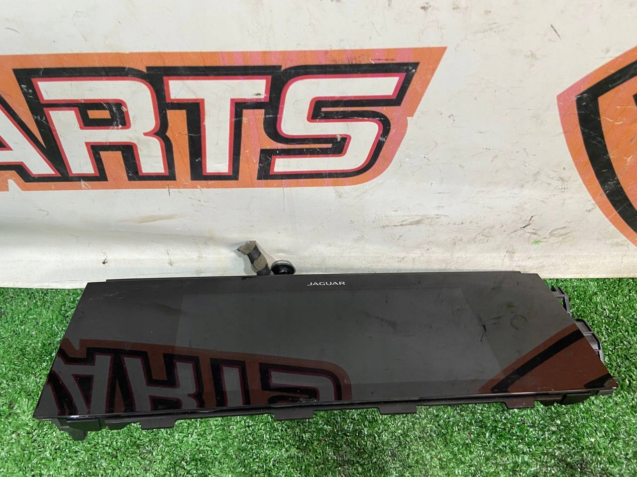 экран дисплей jaguar X590 J9D3-19C279-BF