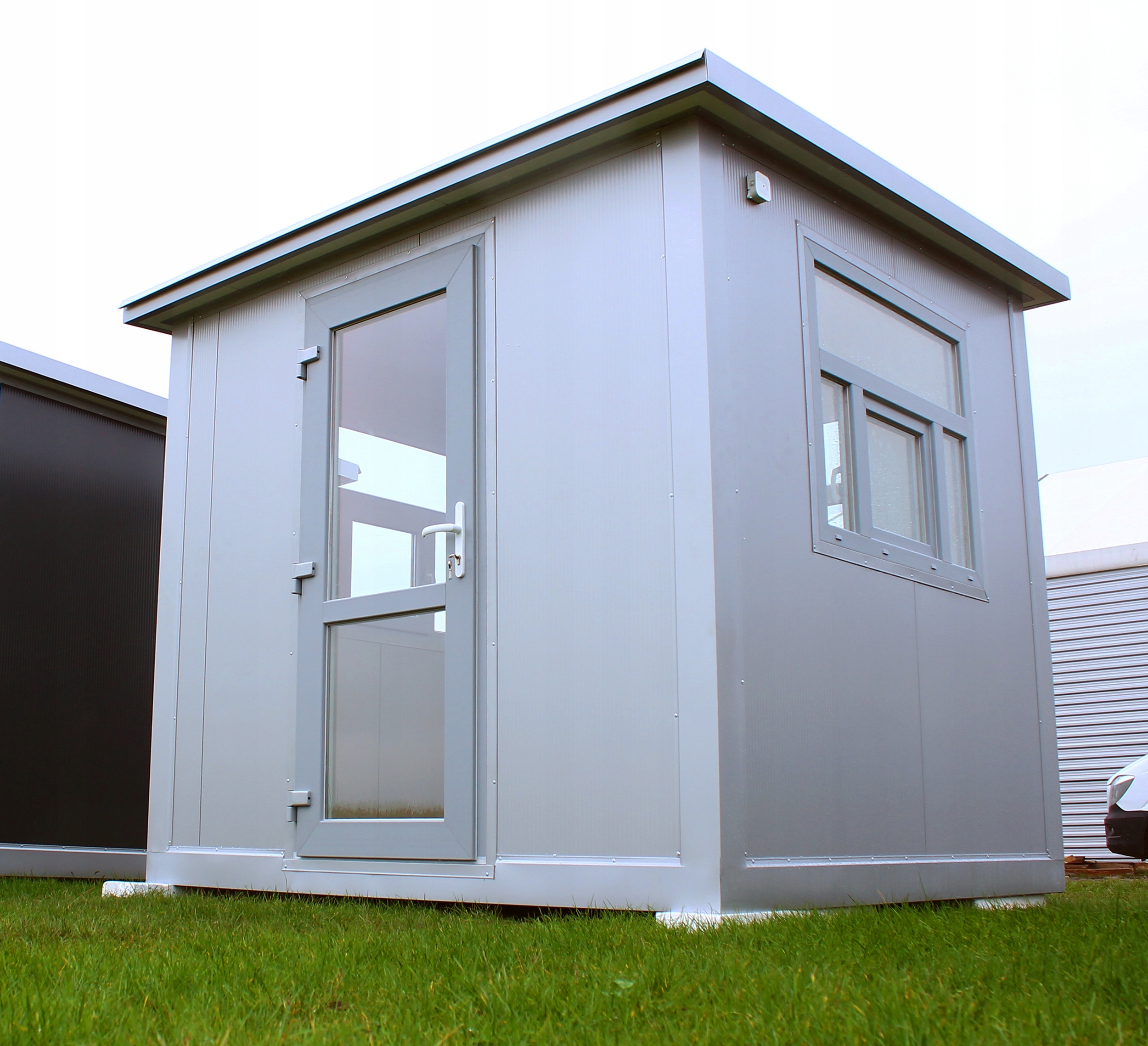 KONTENER SANITARNY STRÓŻÓWKA PORTIERNIA BIUROWY