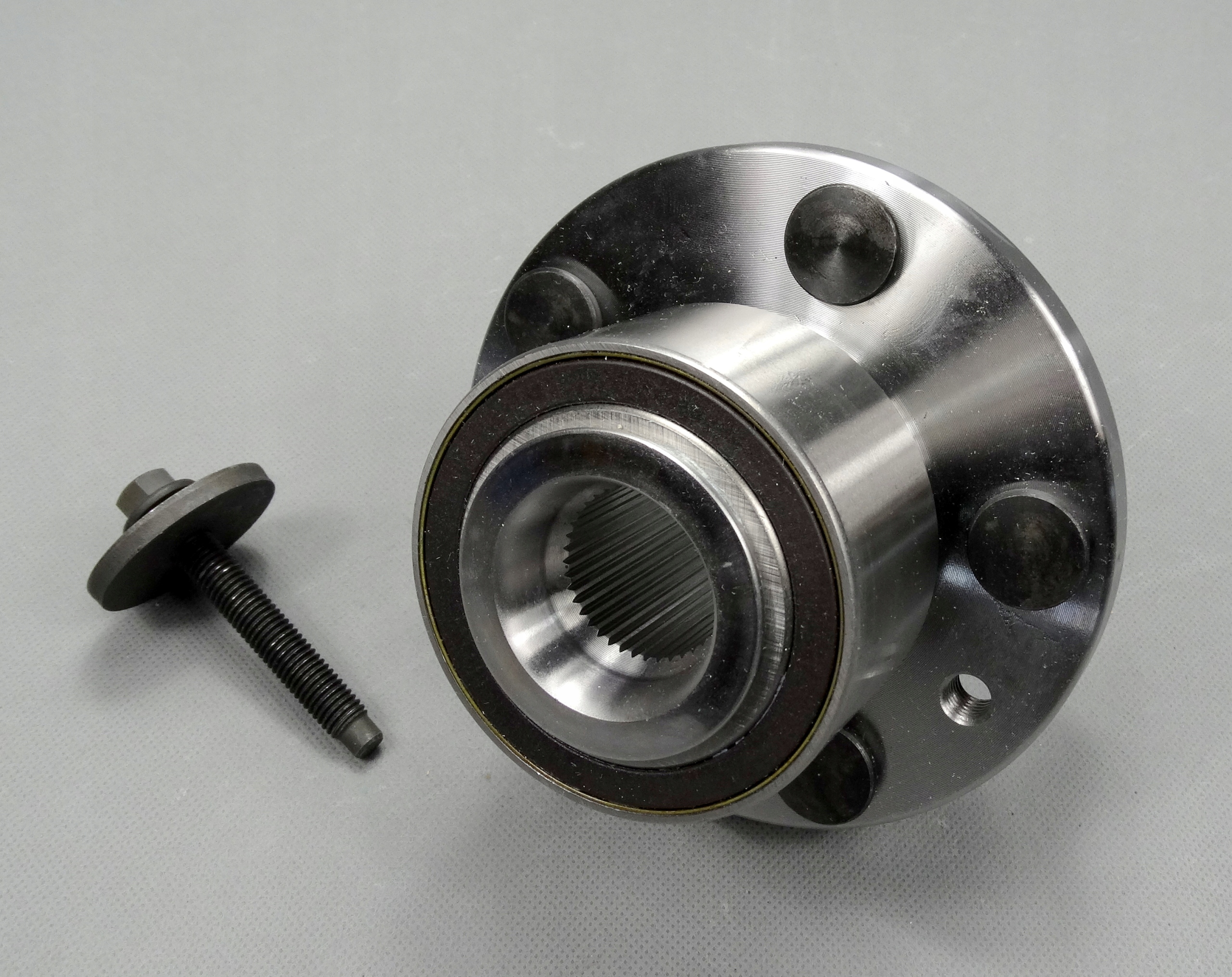 PIASTA Z LOZYSKIEM KOLA PRZOD FORD GALAXY S MAX EAN 5901159231480