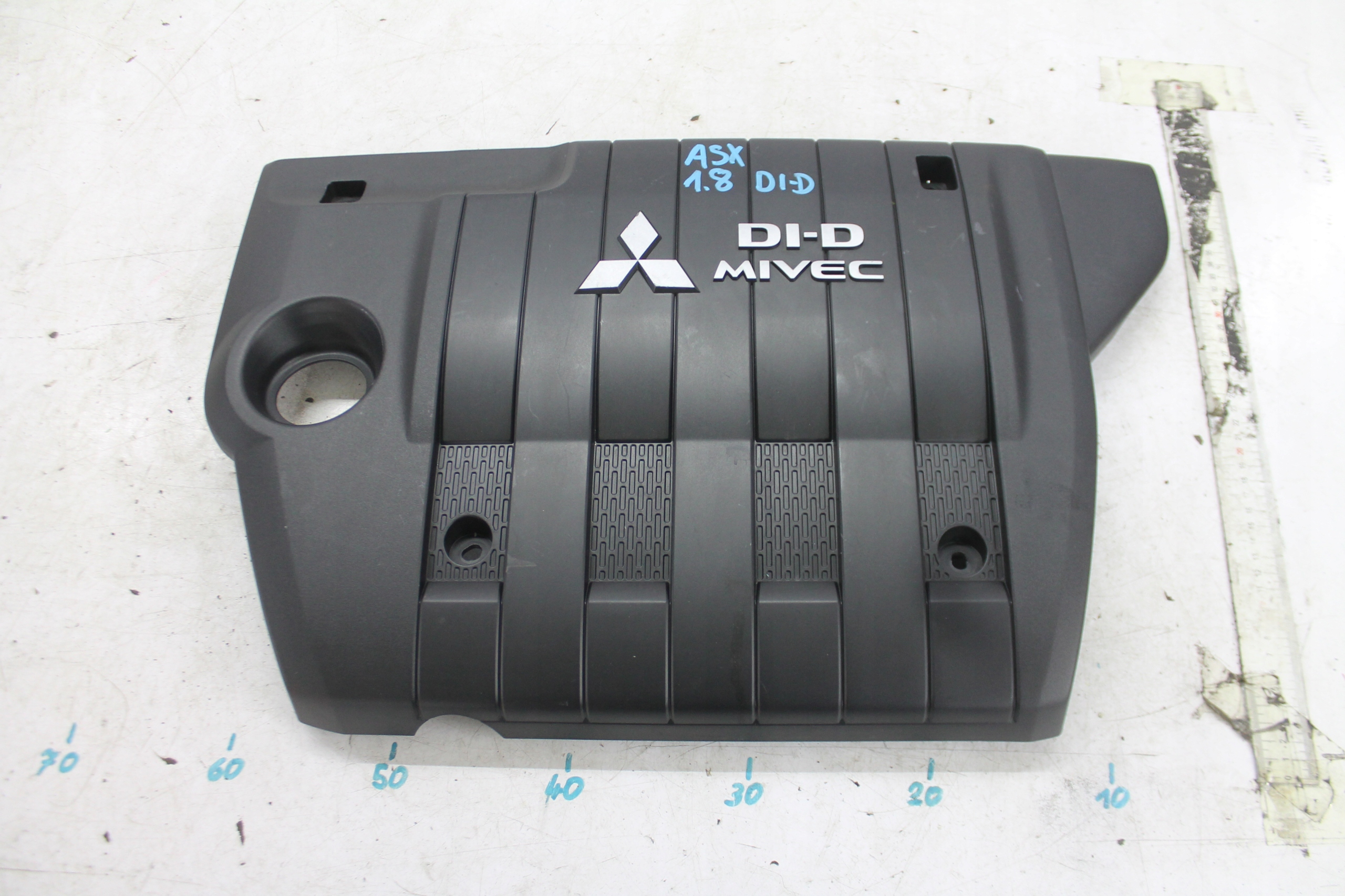 cover upper of the engine MITSUBISHI ASX 10-18
