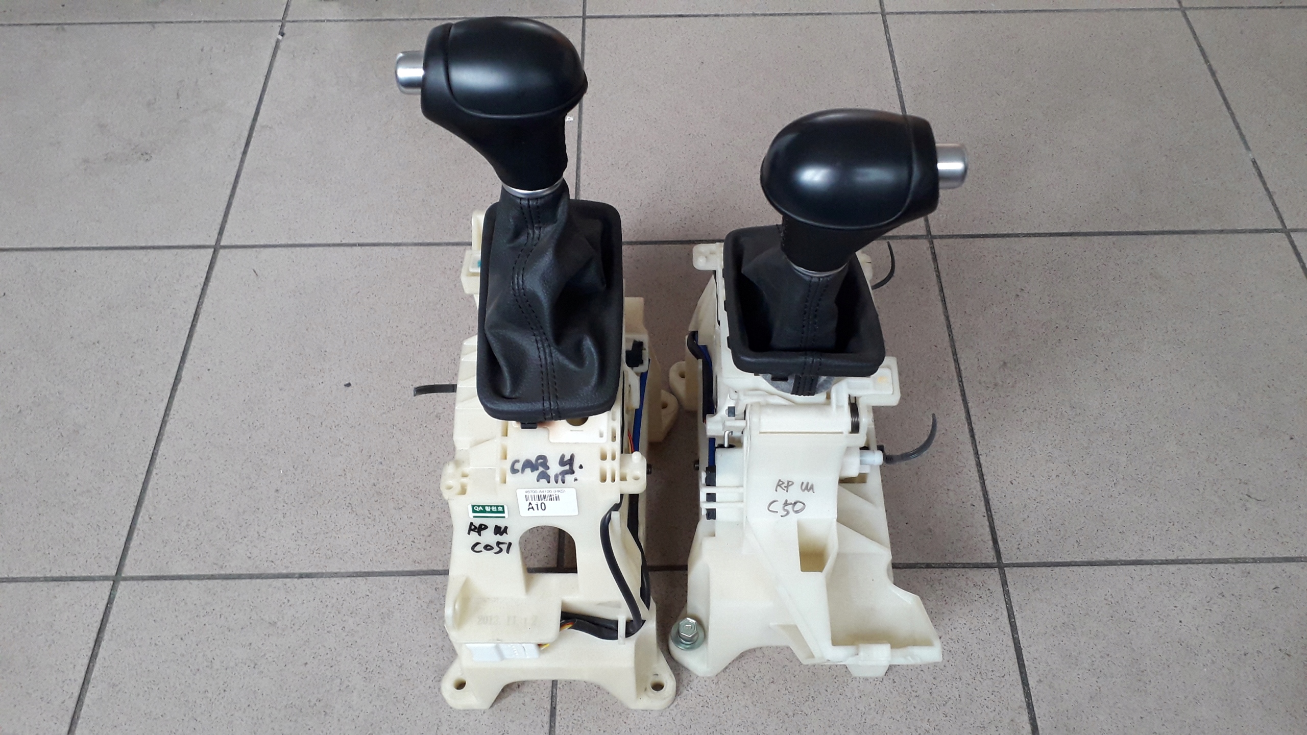 KIA CARENS IV 2014 GALKA WYBIERAK BIEGOW AUTOMAT