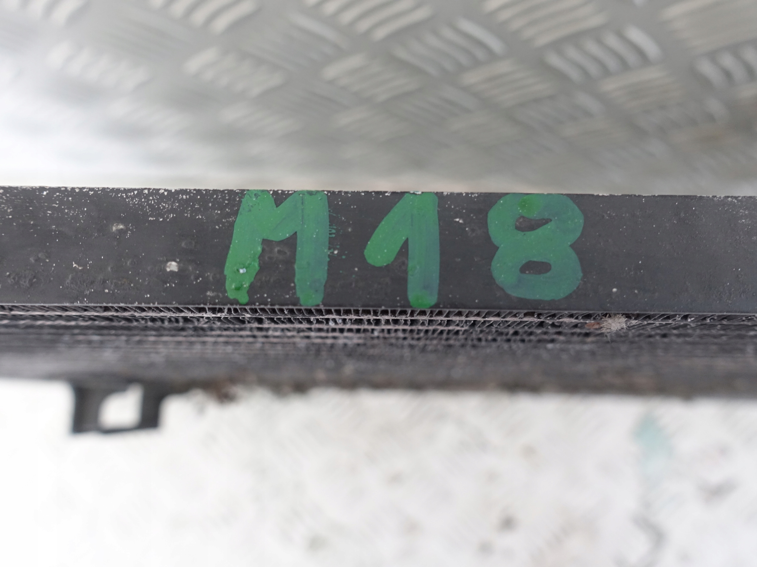 Радиатор кондиционера Audi Q7 4L РЕСТАЙЛИНГ 4L0260401A