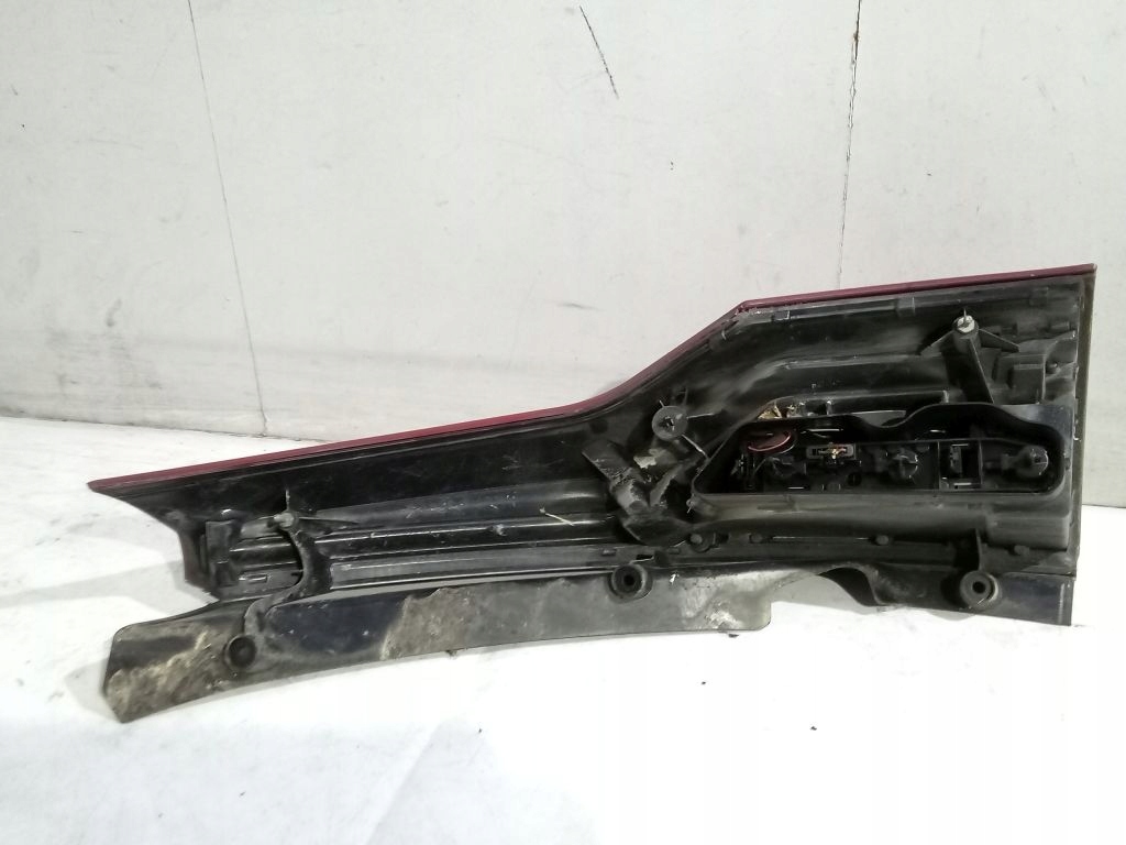 Citroen C4 Grand Picasso and light left rear part rear