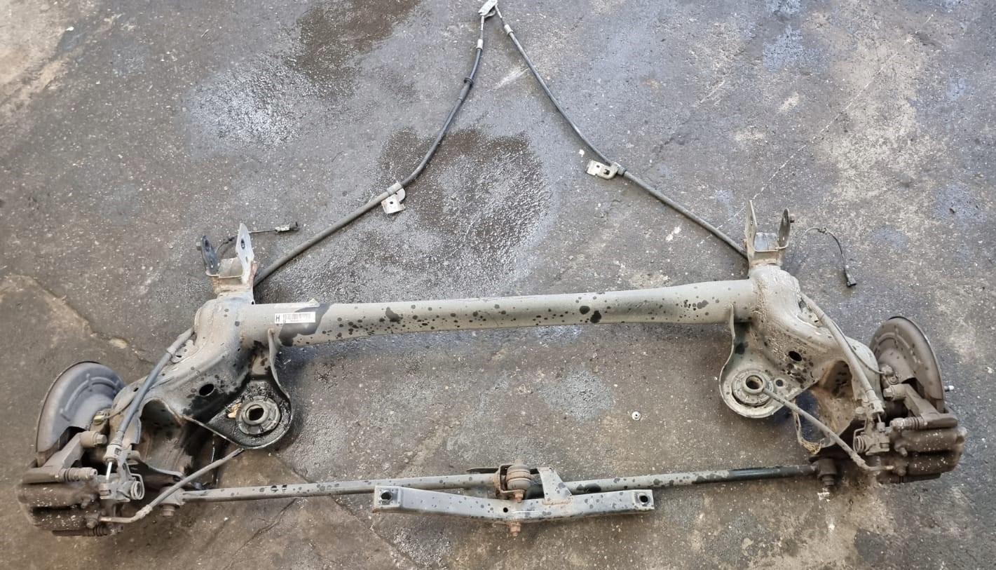 OPEL ASTRA K OS TYL TYLNA BELKA Z DRAZKIEM