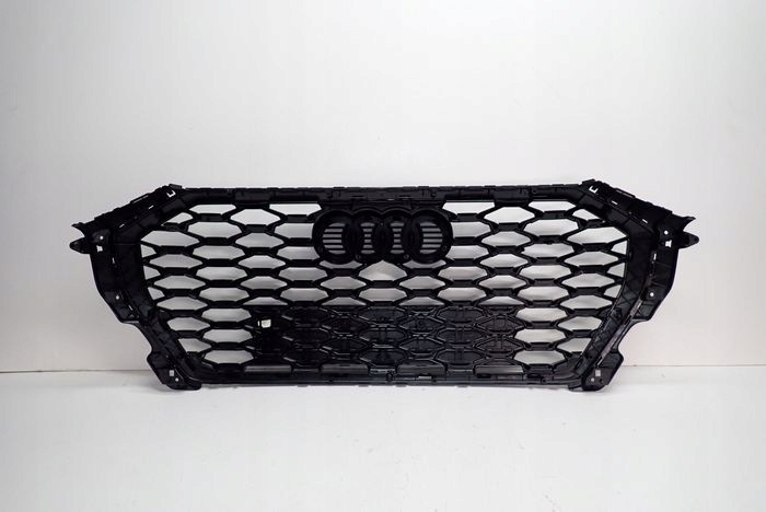 AUDI Q3 II S-LINE 18- grille 83F853651