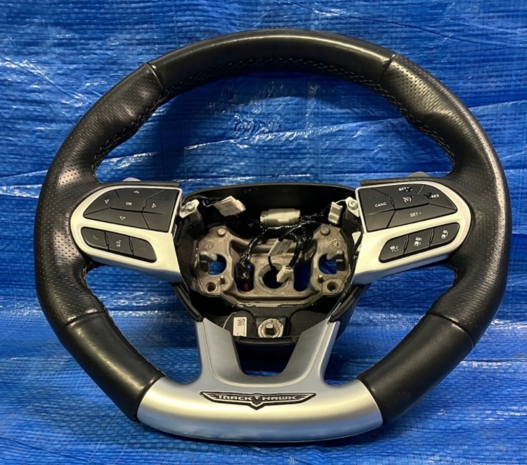 JEEP GRAND CHEROKEE WK2 LIFT TRACKHAWK KIEROWNICA