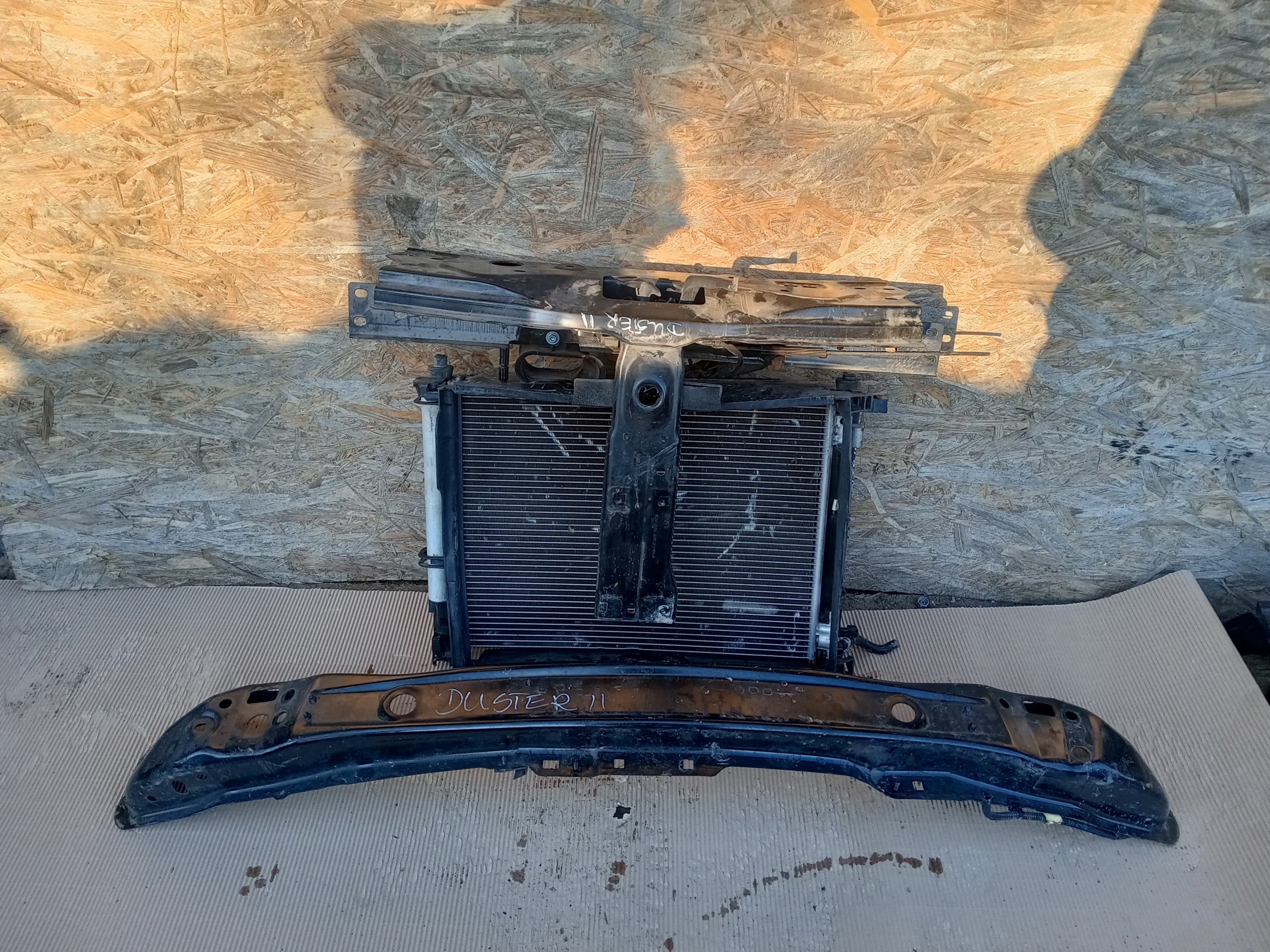 DACIA DUSTER II 17- PAS PRZEDNI CHŁODNICE BELKA