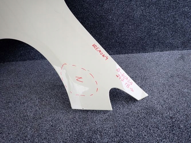 MERCEDES W247 247 B-KLASA 18- fender right front front