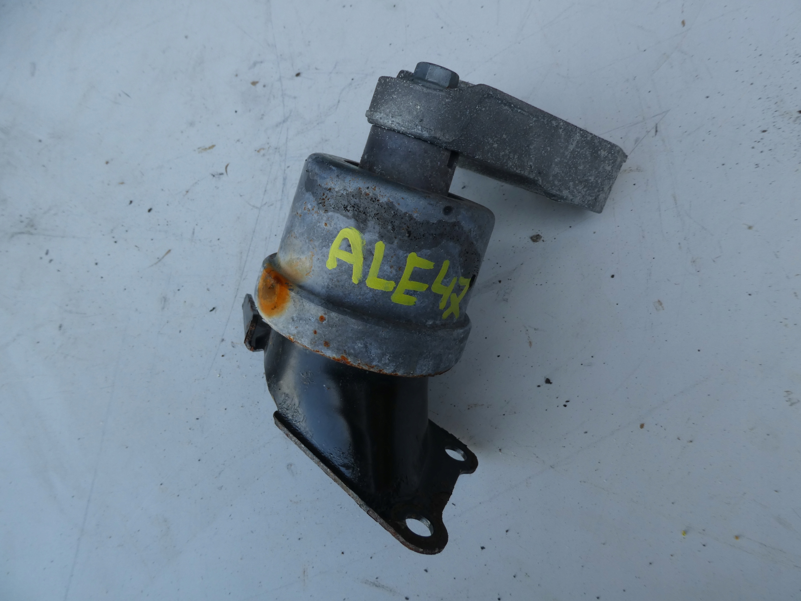 engine mount VW T5 LIFT 2.0 TDI 7E0199256J