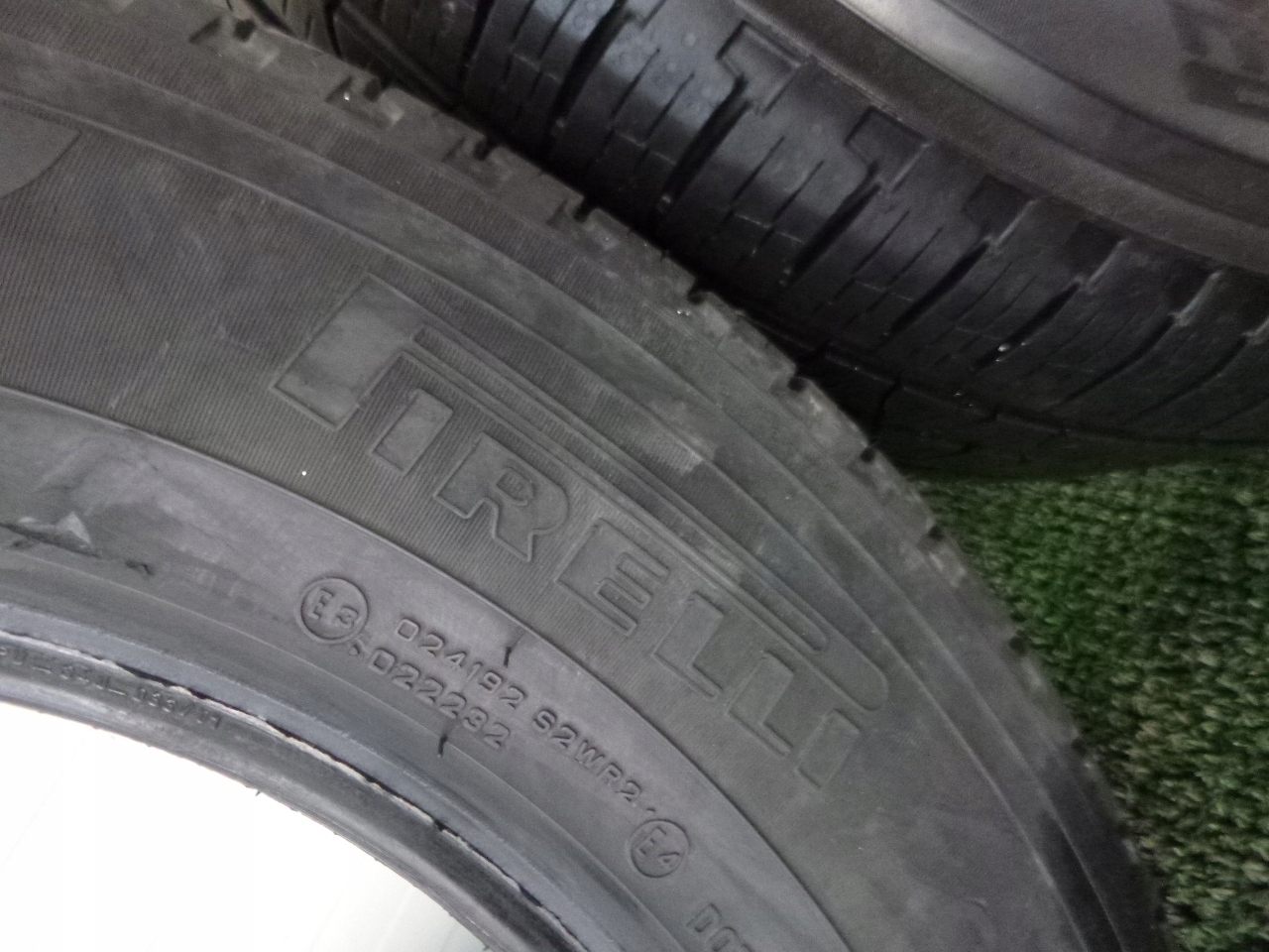 tyres WIELOSEZONOWE PIRELLI SCORPION 255/60 R18