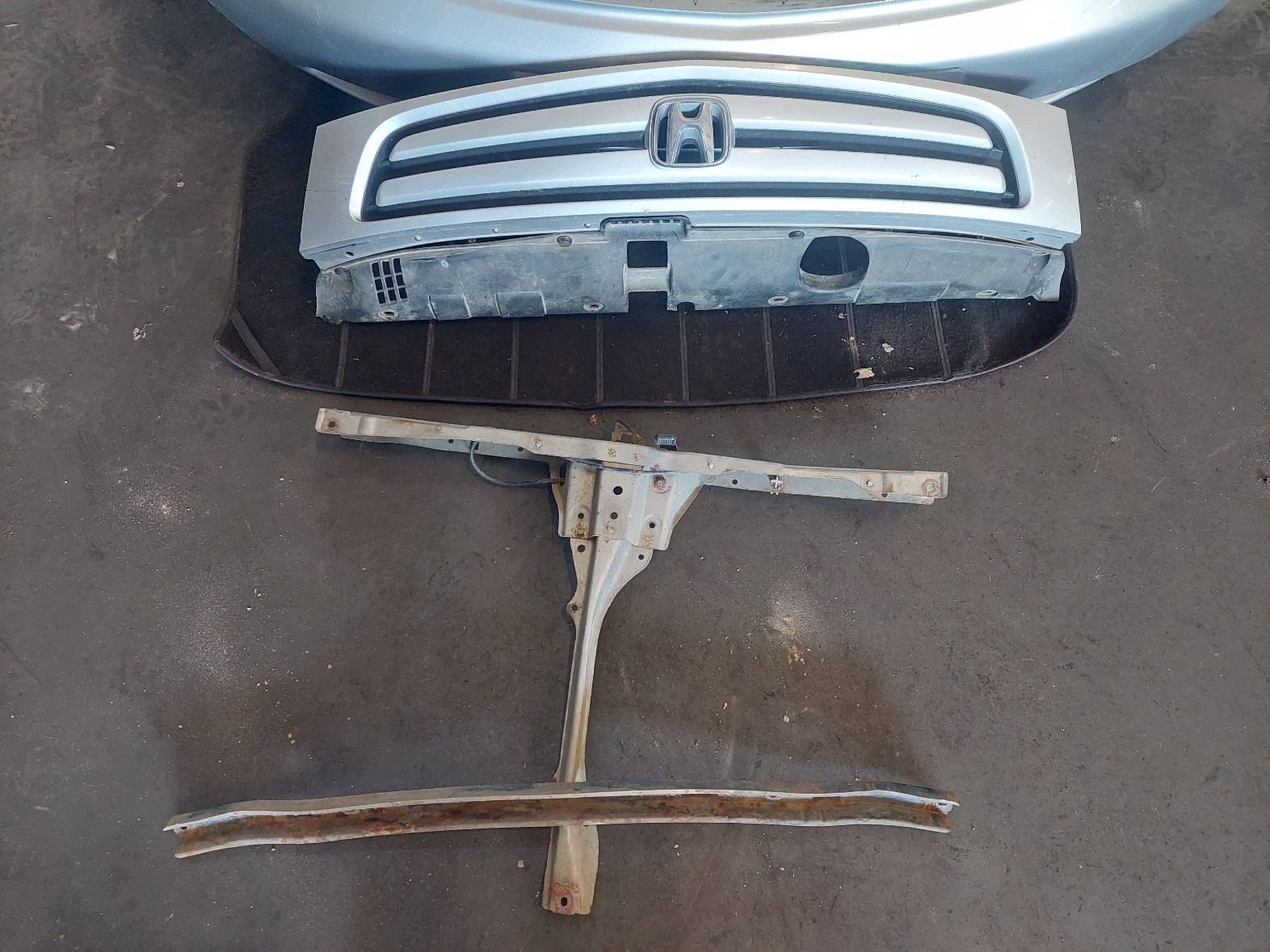 complete front bonnet bumper light fender HONDA STREAM and