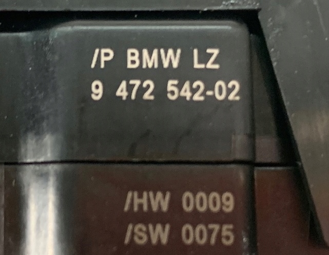 BMW 1 F40 DEVIO LUCI TERGICRISTALLO TERGI PAJAK DEVIO LUCI DEVIO 9472542 07.11.2019 Originale