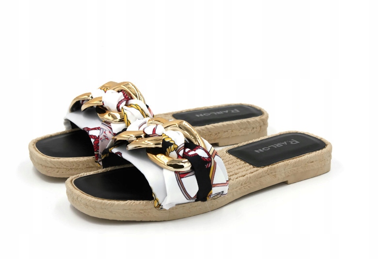 XS-8 CZARNE KLAPKI ZDOBIONE ZŁOTYM ŁAŃCUCHEM R.39 Rozmiar 39