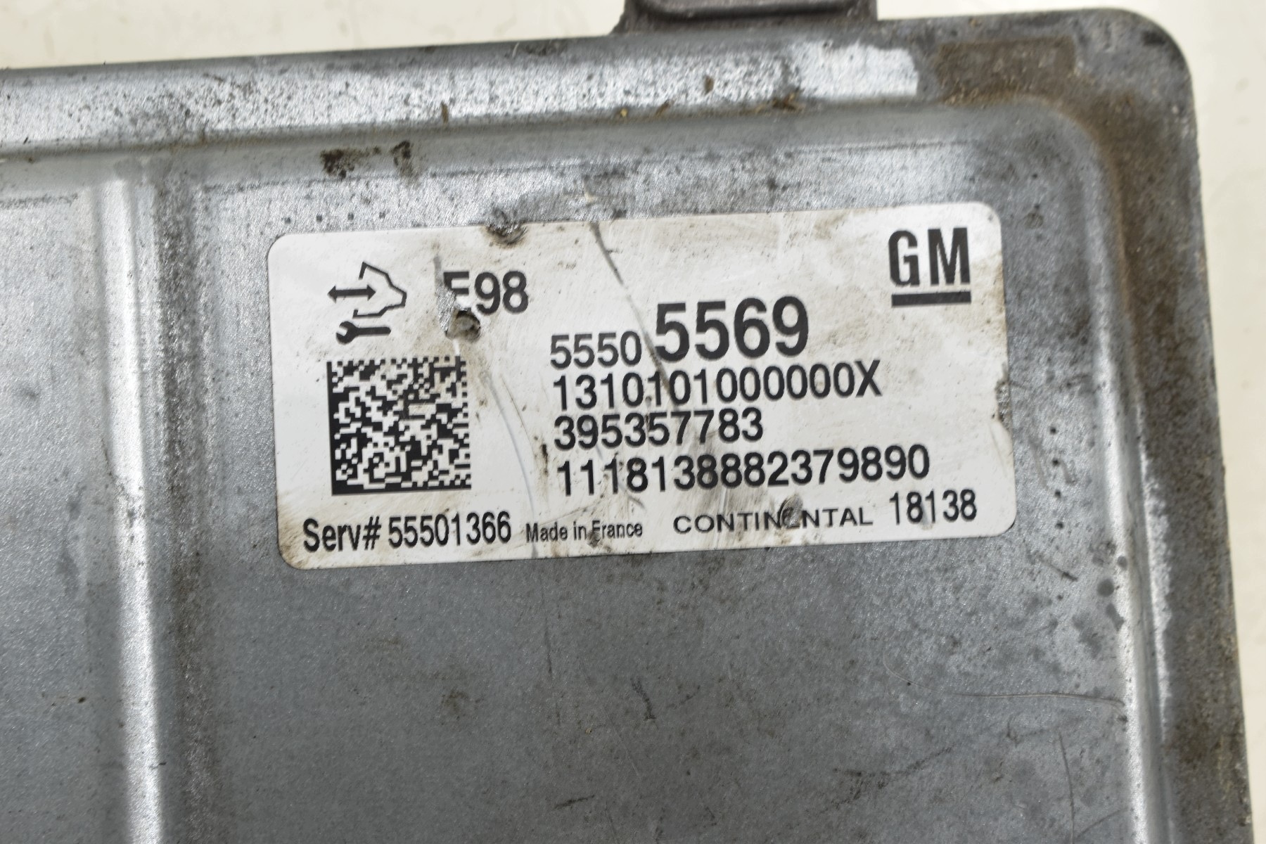 unité de commande électronique uce moteur ECU OPEL INSIGNIA B 2.0 CDTI 55505569