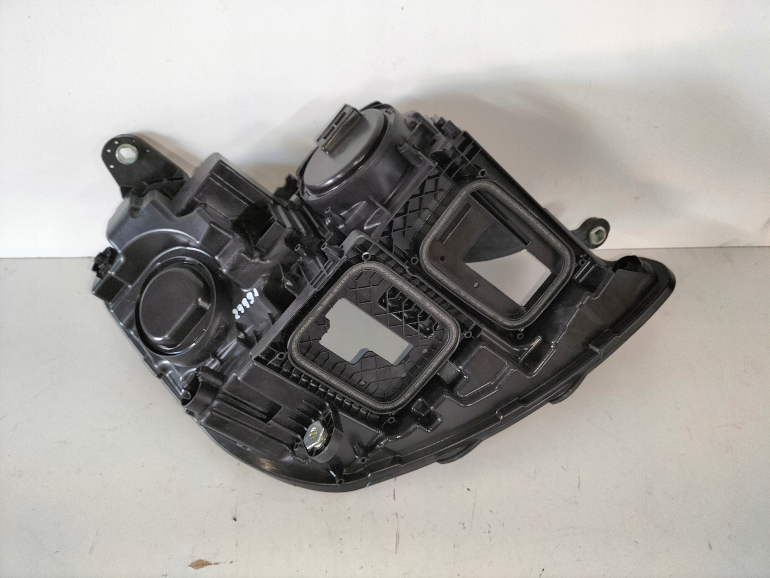 Puszka lights left MERCEDES E KLASA W213 LIFT 20