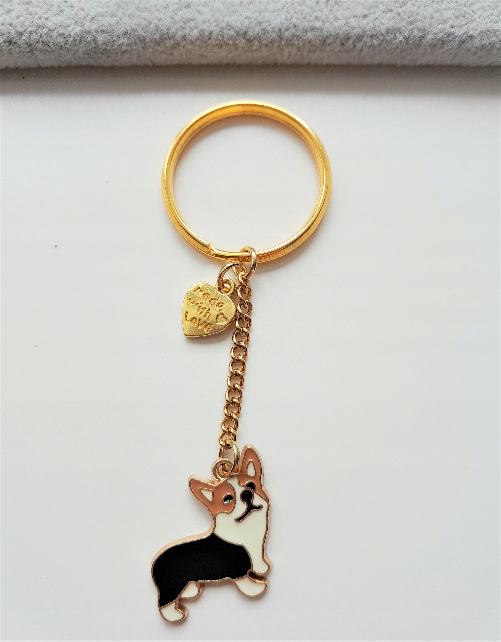 

Złoty Breloczek Brelok Do Kluczy Pies Corgi