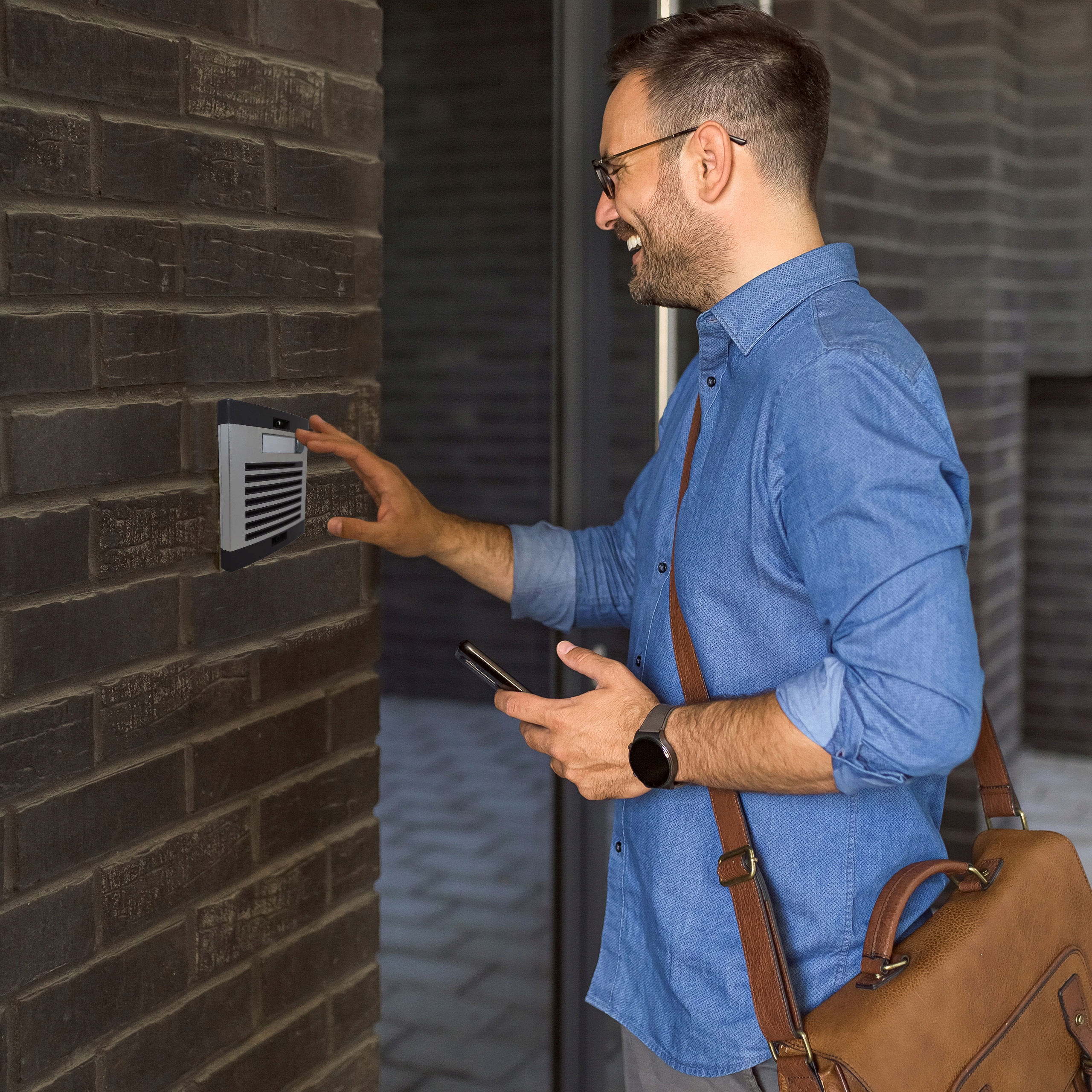 ZESTAW DOMOFONÓW DOMOFON GŁOŚNOMÓWIĄCY SŁUCHAWKA DZWONEK FURTKA BRAMA ZAMEK Kamera w panelu zewnętrznym Brak