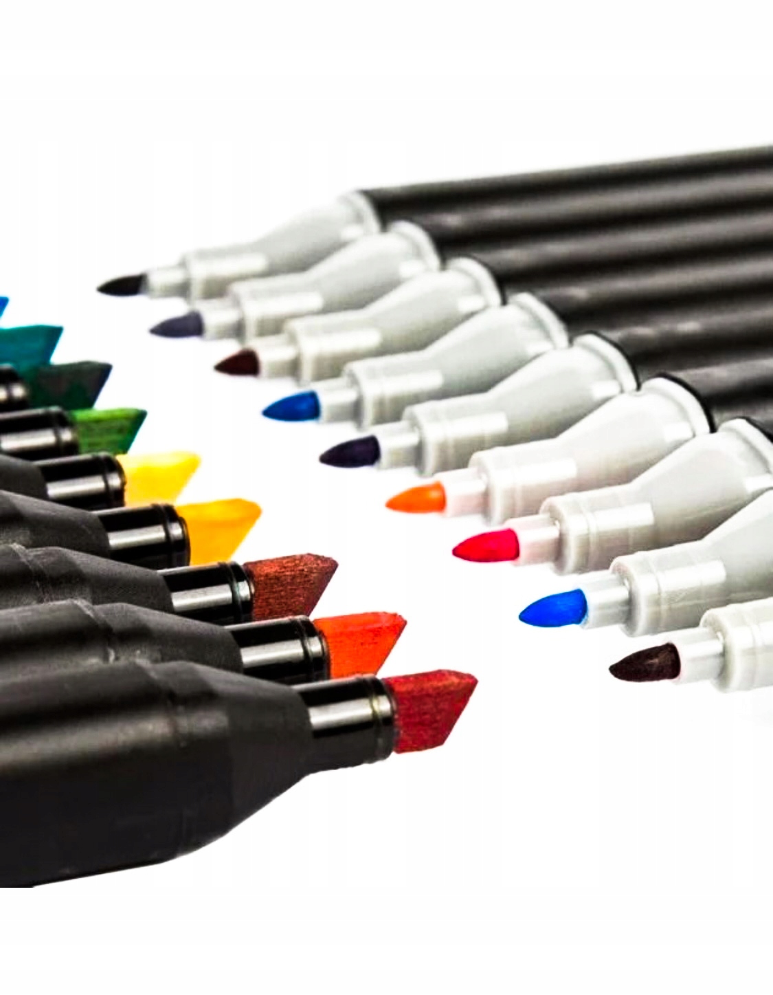 MARKERY ALKOHOLOWE FLAMASTRY 120 + ETUI +PODSTAWKA Płeć chłopcy dziewczynki