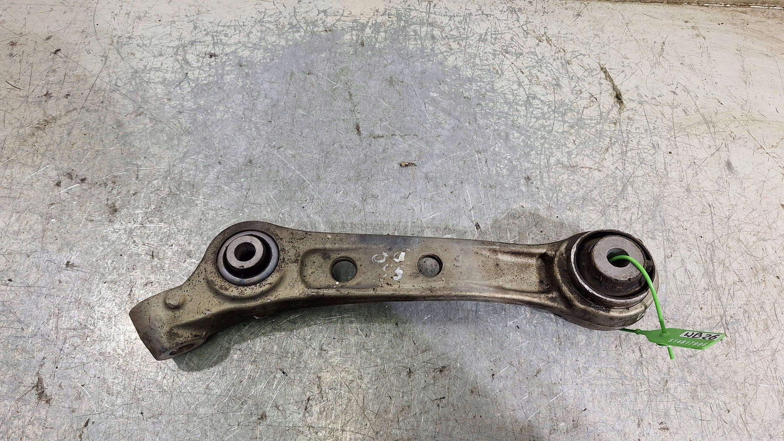 arm left lower front 6850605 BMW 5 F10 F11