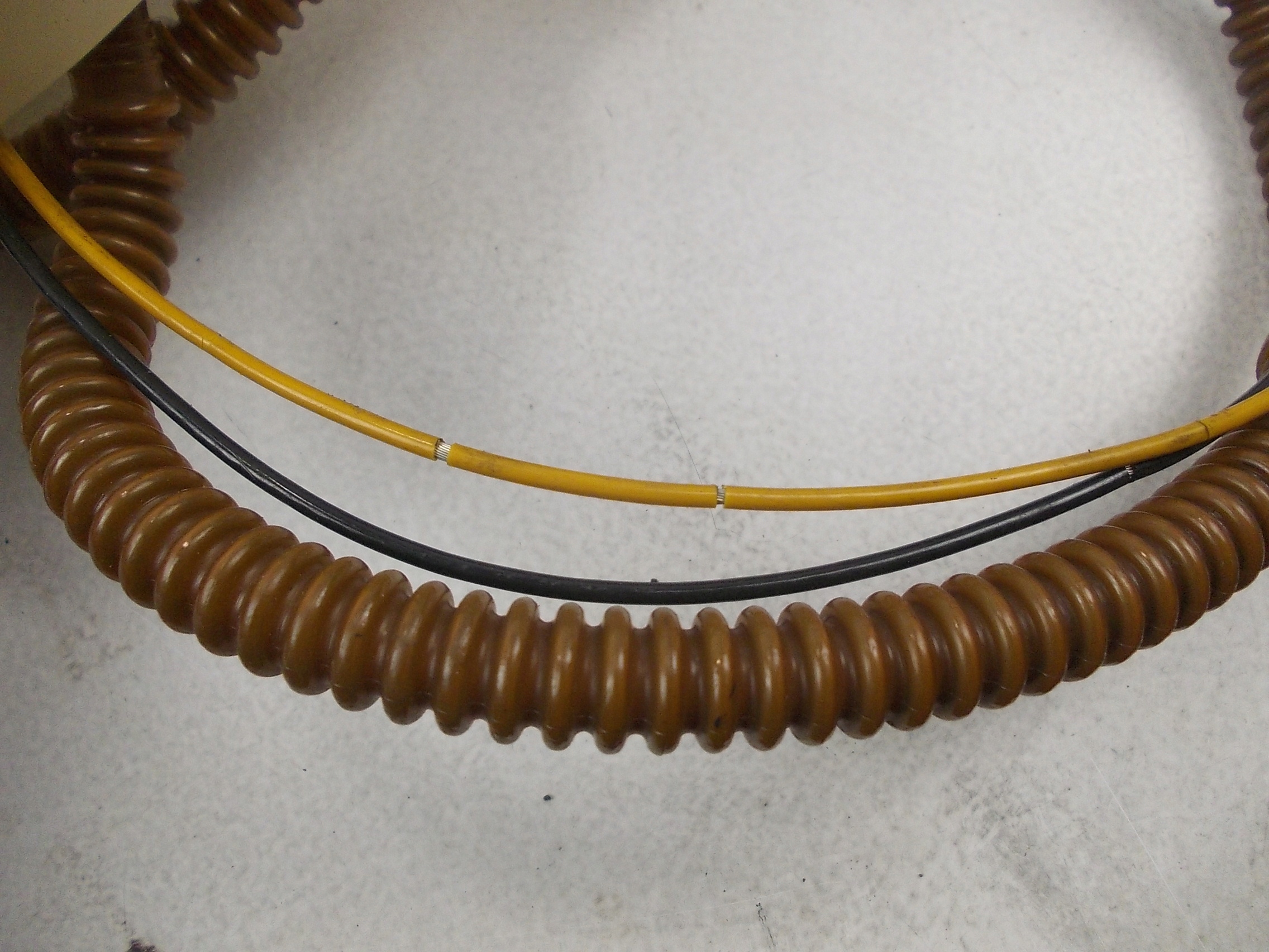 POMPA PALIWA PASSAT B5 2,3 VR5 AUDIA A6 C5 2,8 Producent części Volkswagen OE