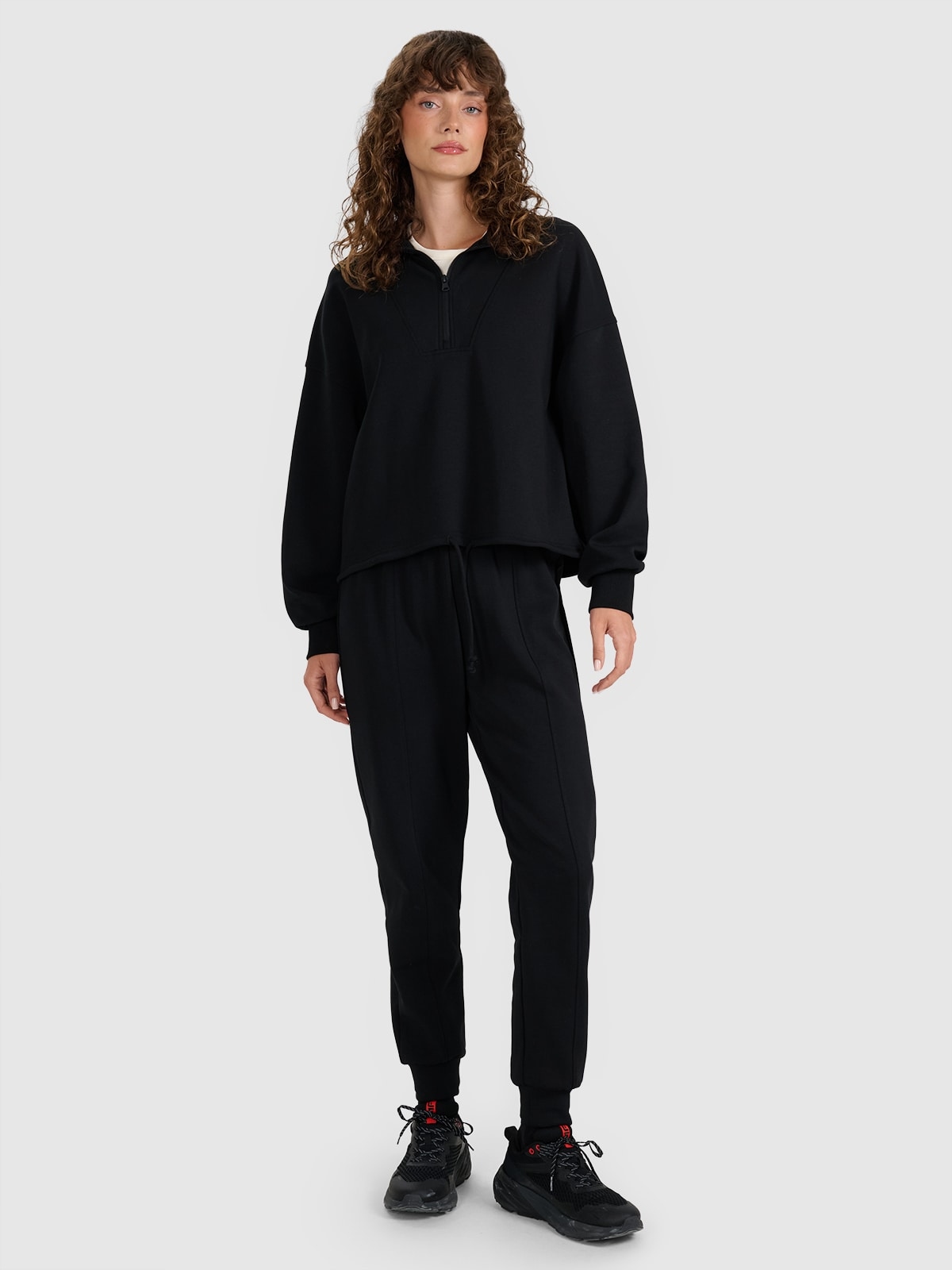 4F Dámské teplákové kalhoty Černá S