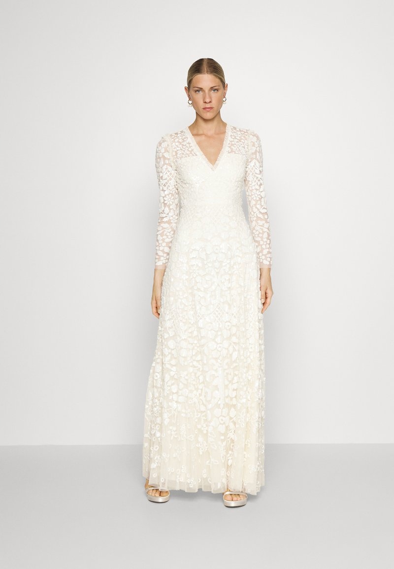 Plesové Šaty s flitrovaným výstřihem do V, jehla a nit 34