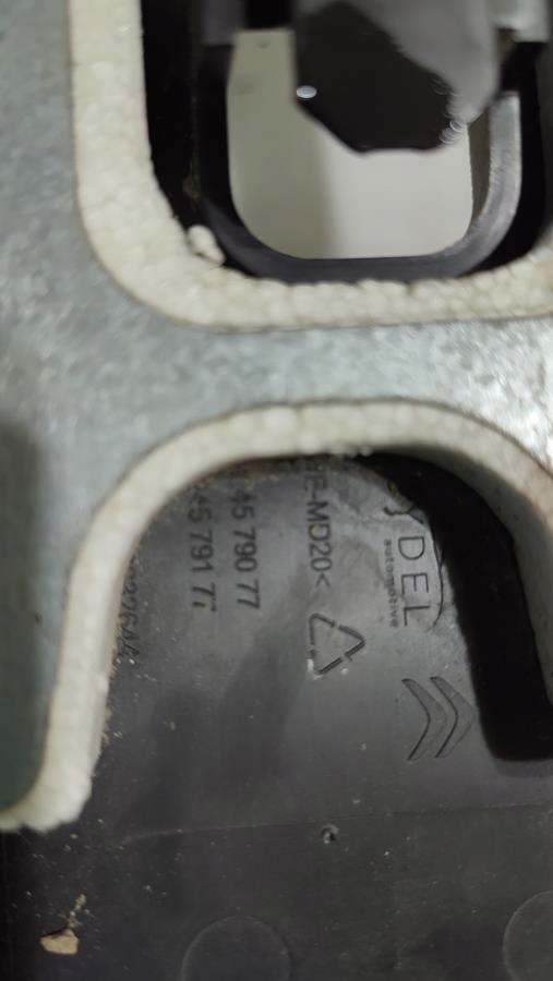 Blende Abdeckung der Lenksäule des Lenkrads Citroen C4 Cactus Lift