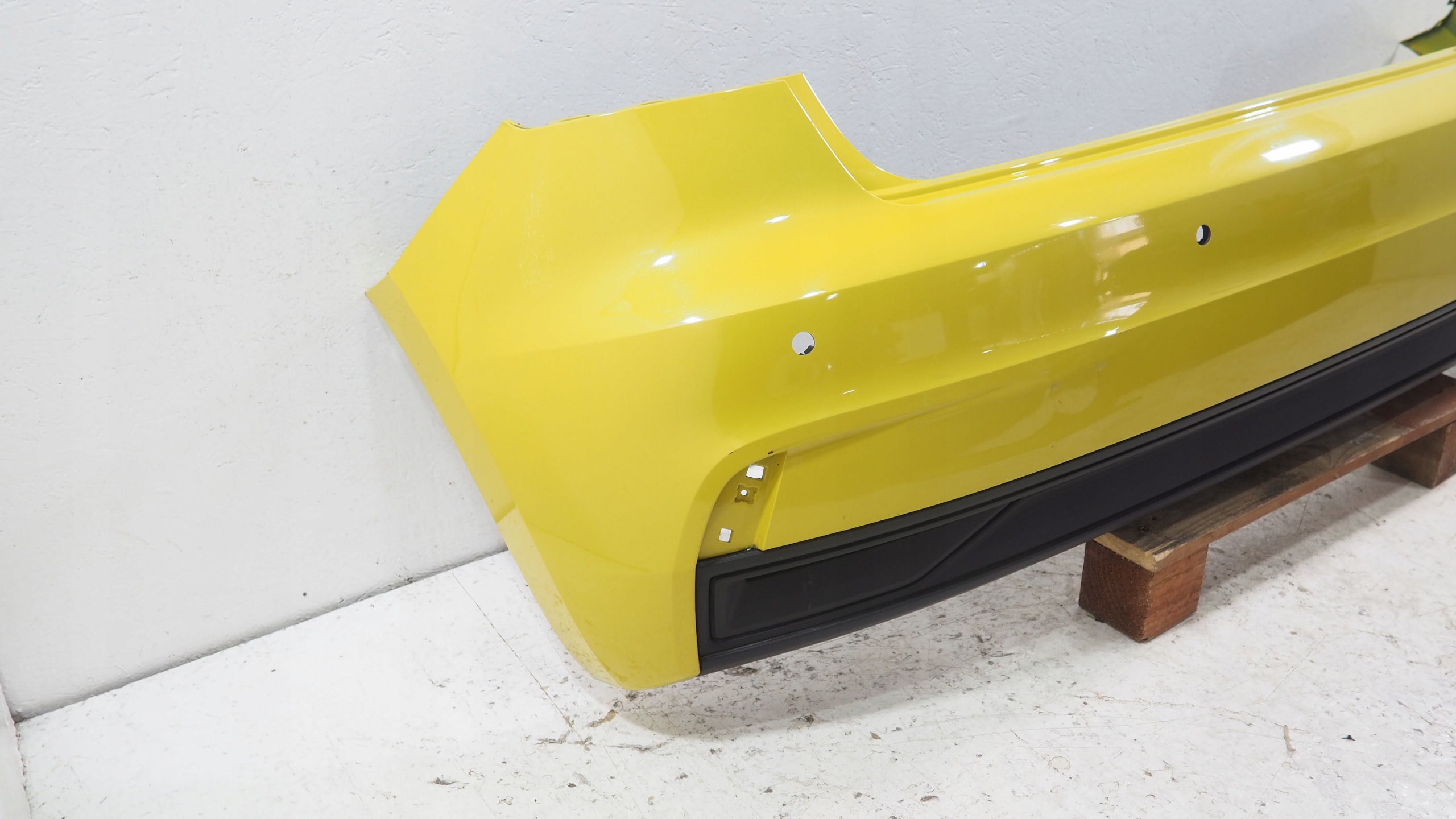 Audi A1 II 82A bumper rear part rear 82A807511A
