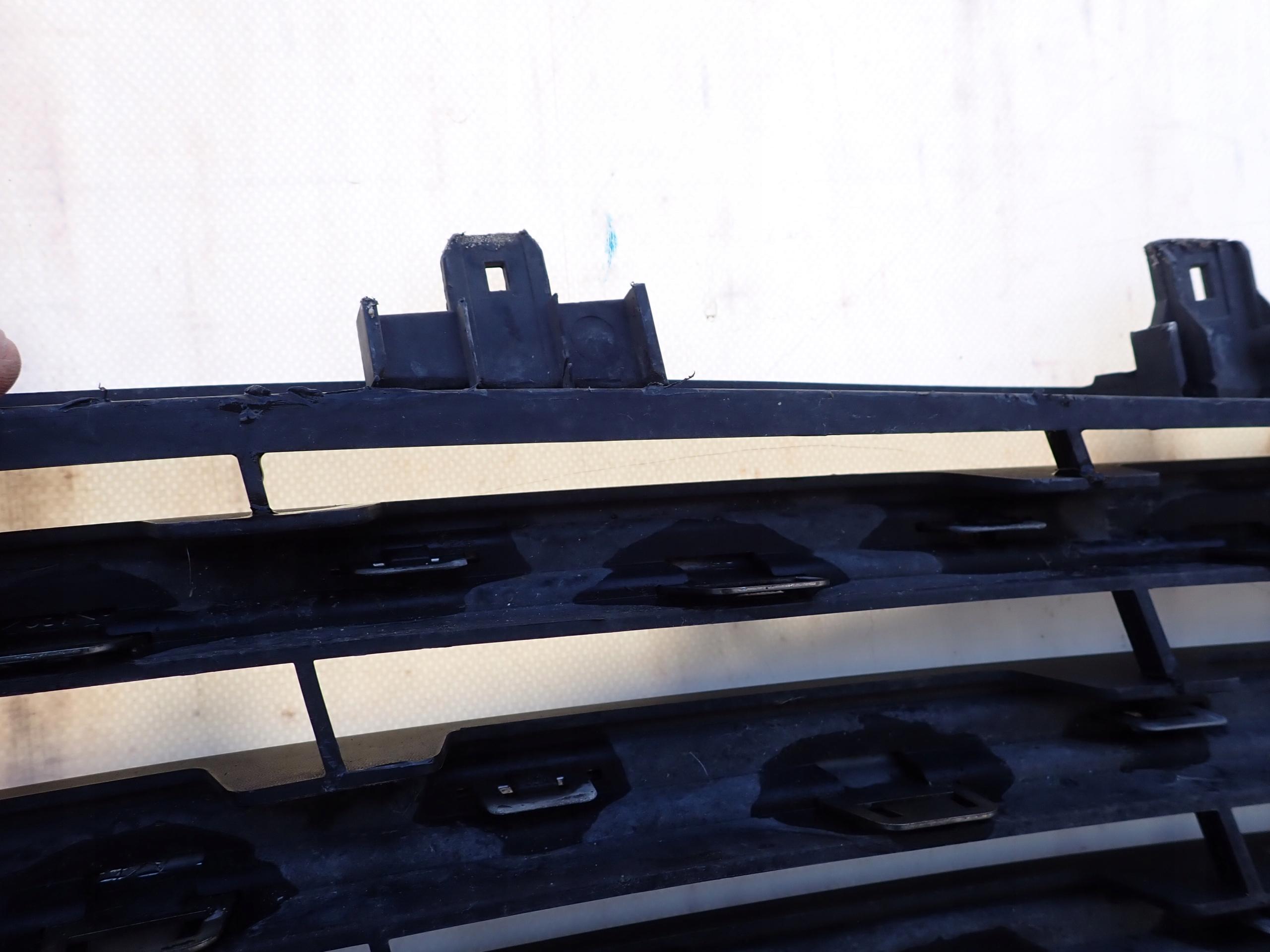 OPEL VIVARO II 14-> grill grille radiator