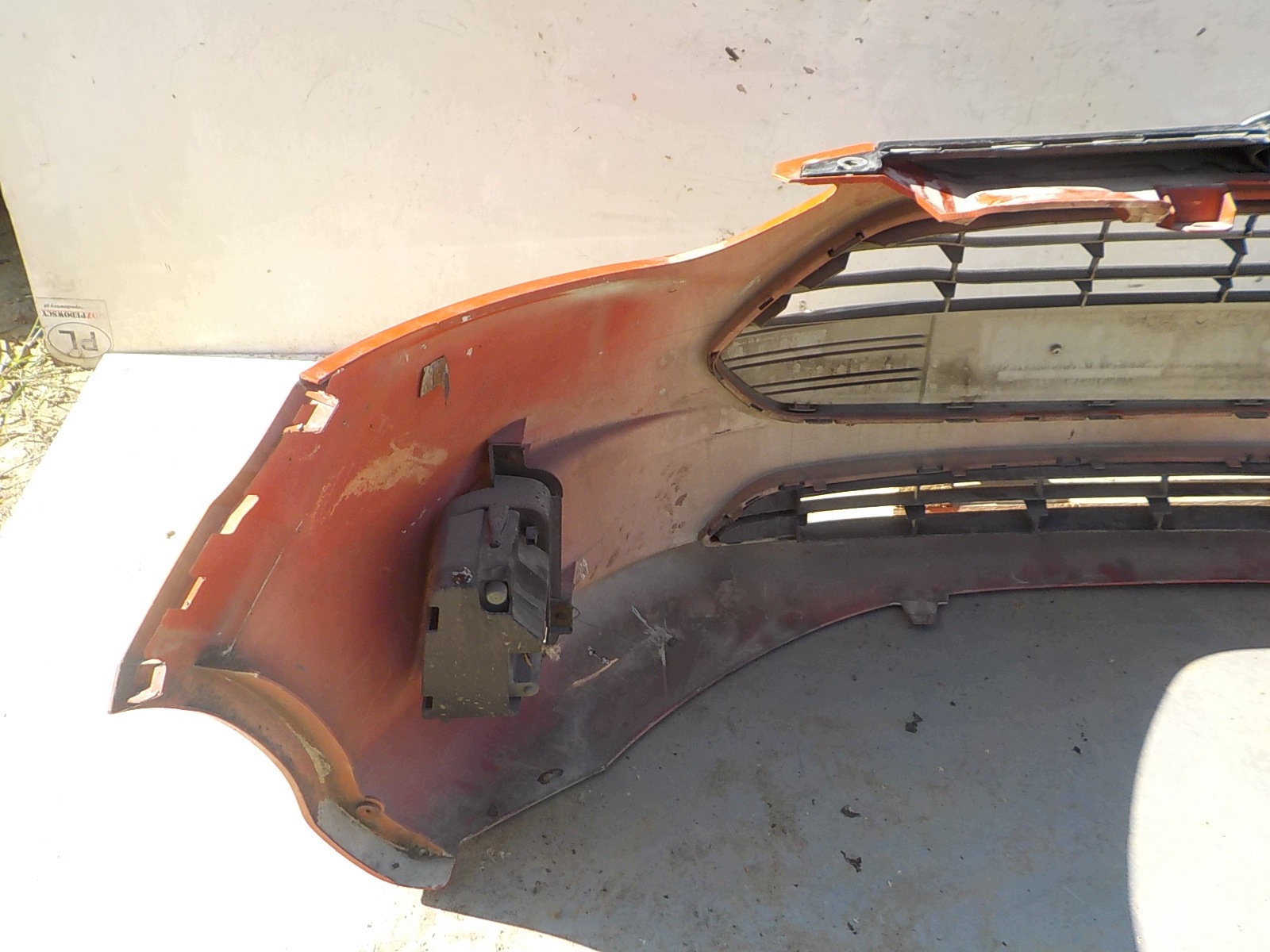 669 FORD B-MAX 12-17 nárazník předek přední