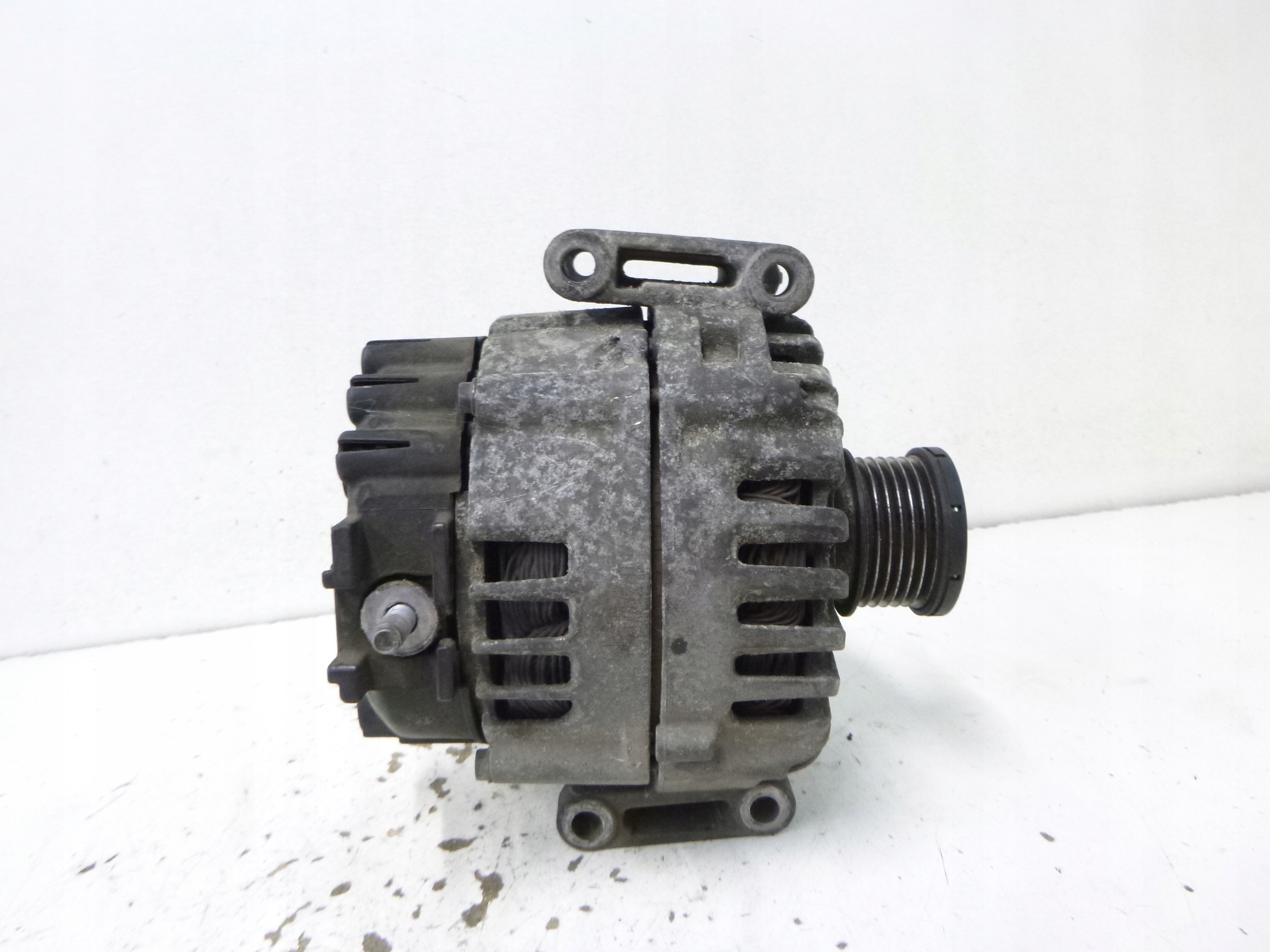 Alternator Mercedes Sprinter W906 2.2 CDI 2011r. A0009068802