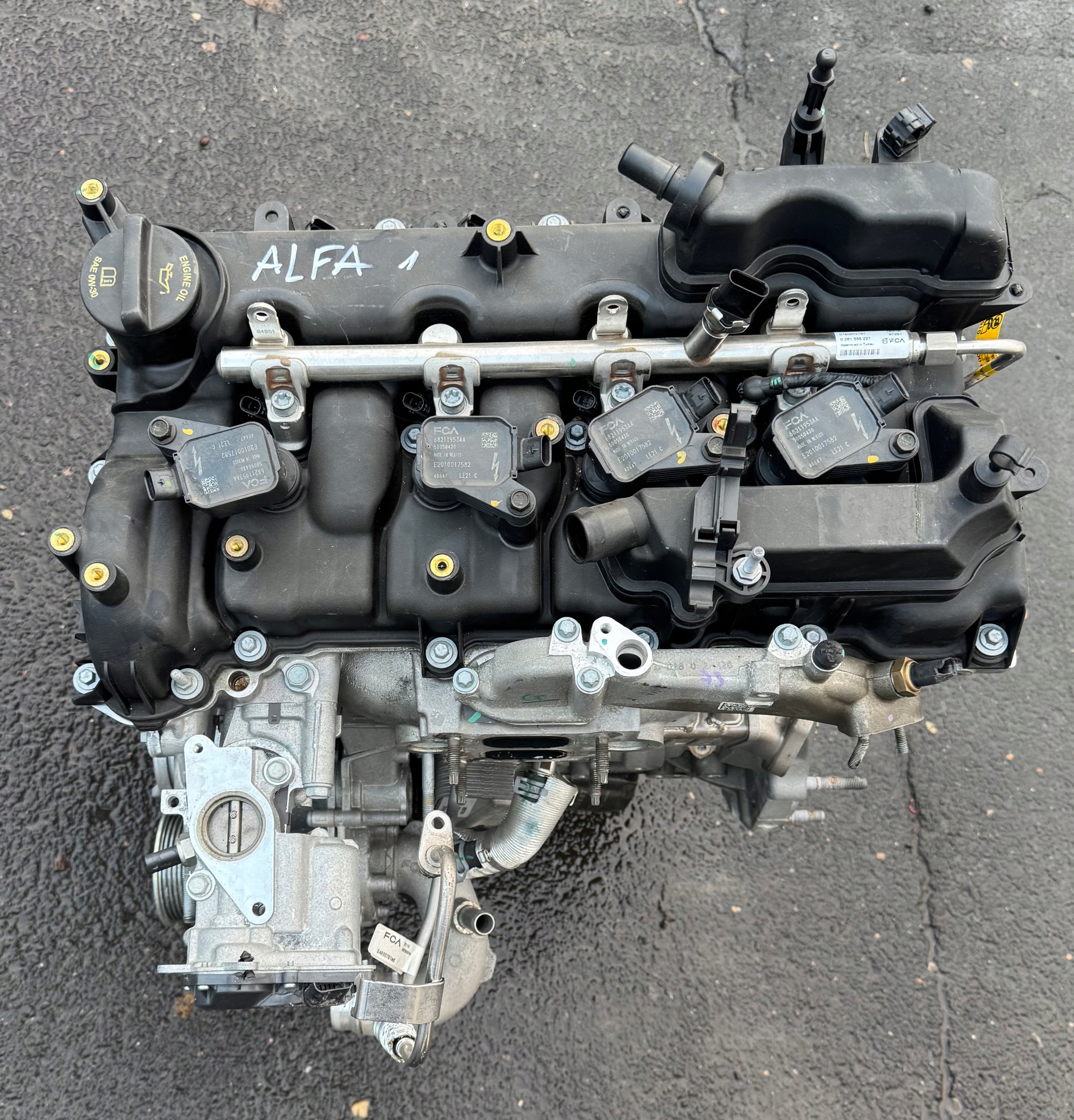 Alfa Romeo OE 55273835 двигатель комплектный