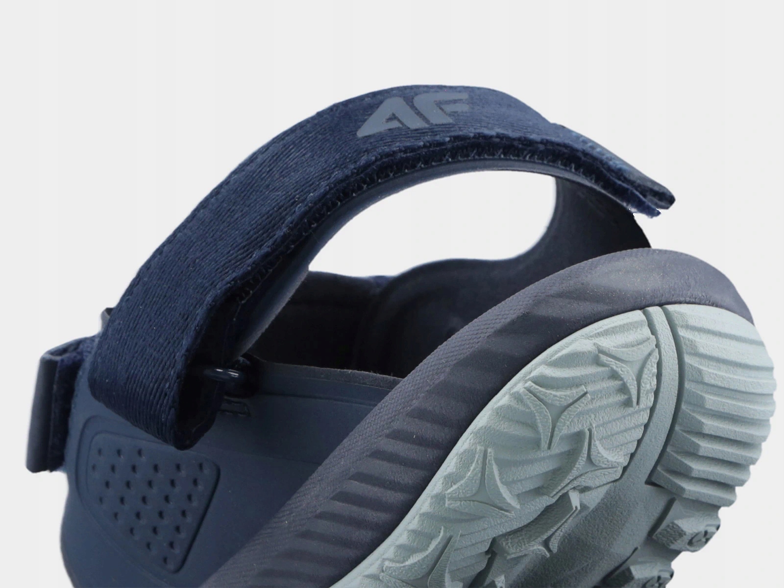 4F SANDAŁY MĘSKIE SPORTOWE BUTY LETNIE NA RZEPY 42 SS24 Długość wkładki 27 cm