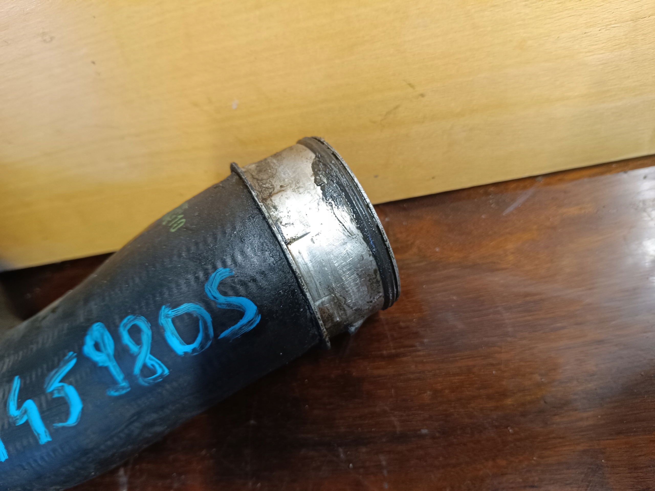 PRIJENOS CIJEV INTERKULER VOLKSWAGEN TRANSPORTER T5 7H0145980S