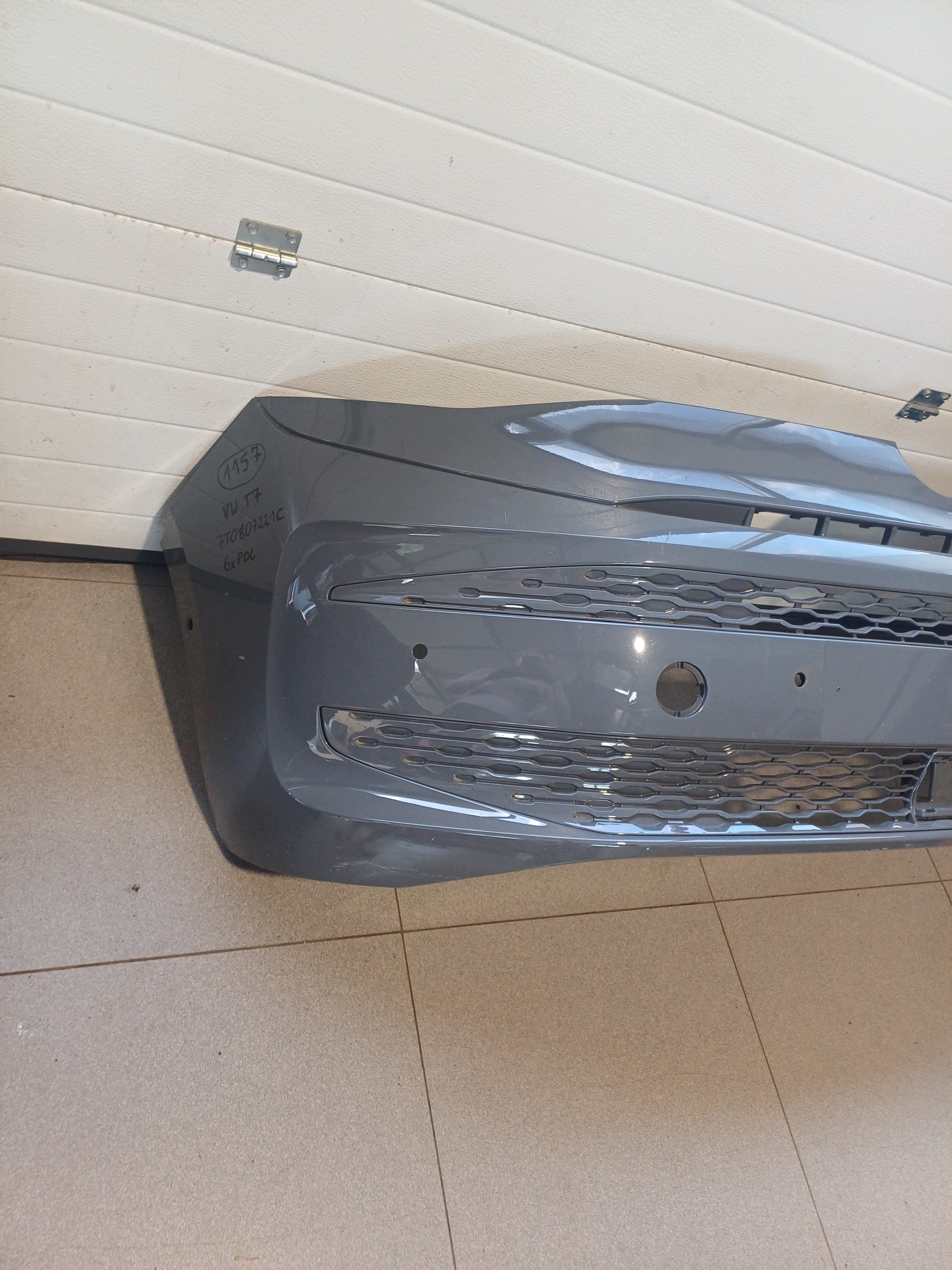 bumper front front VW T7 7T0807221C 6 X PDC