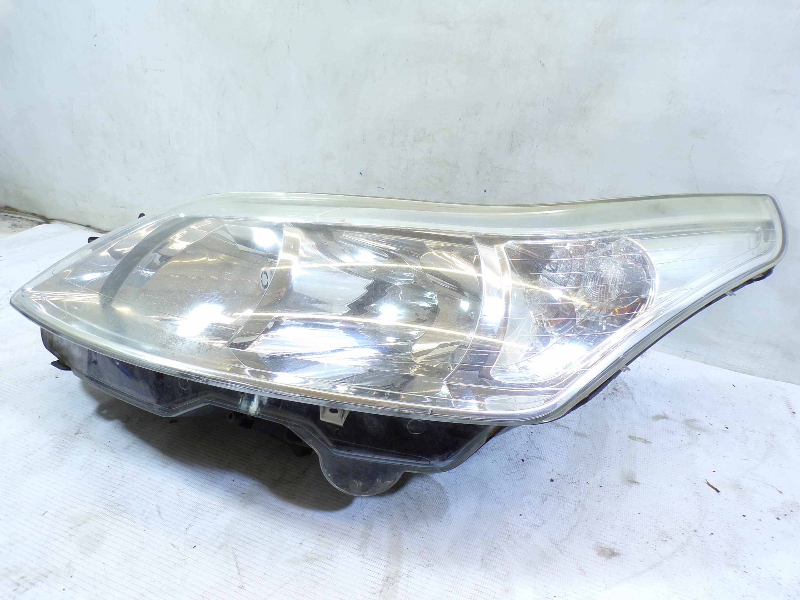 light front front left CITROEN C4 (1) (K)